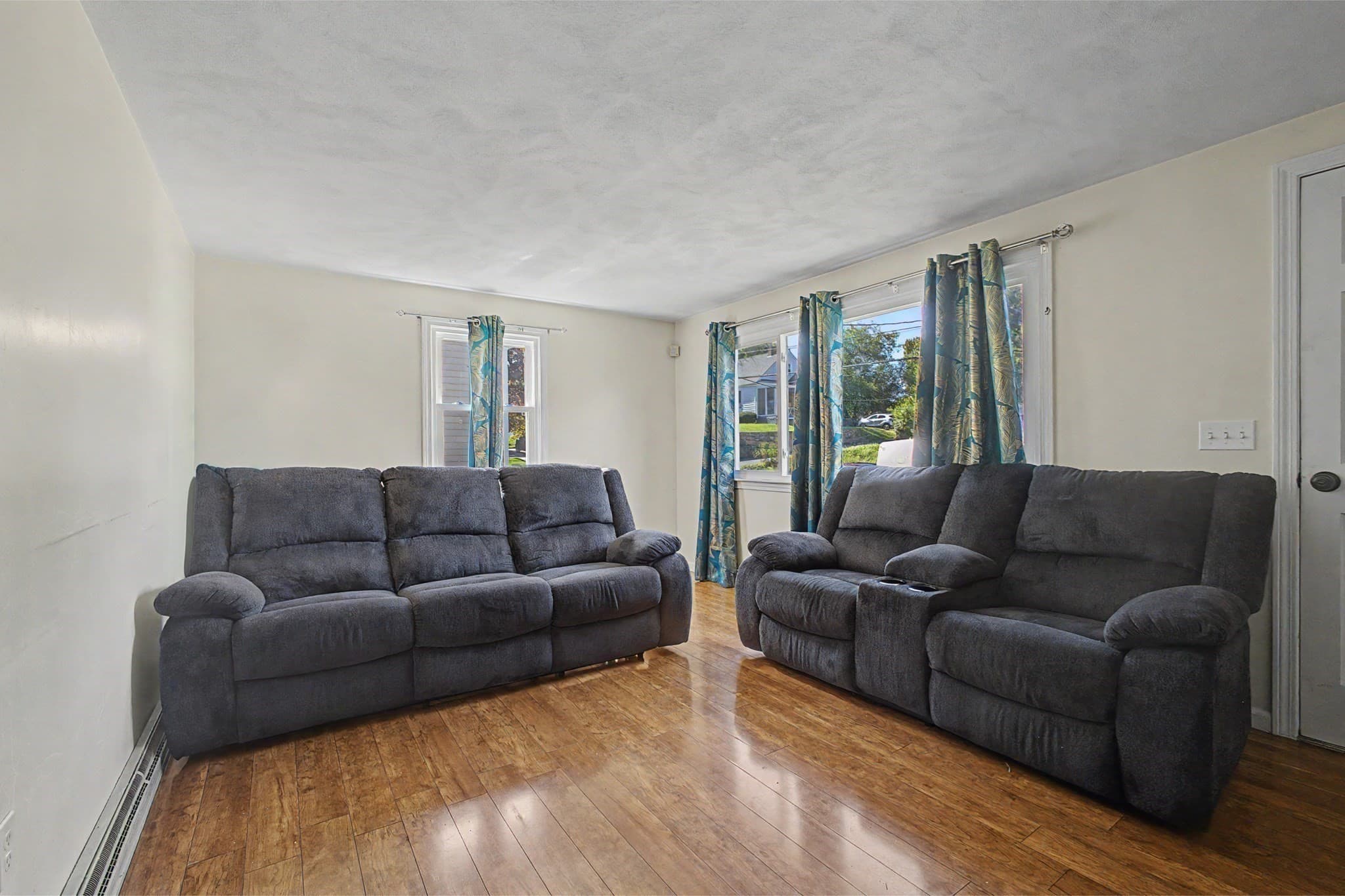 Single Family Residence at 9 Johnson Ave, Johnston RI 02919, Johnston, photo 6 of 12