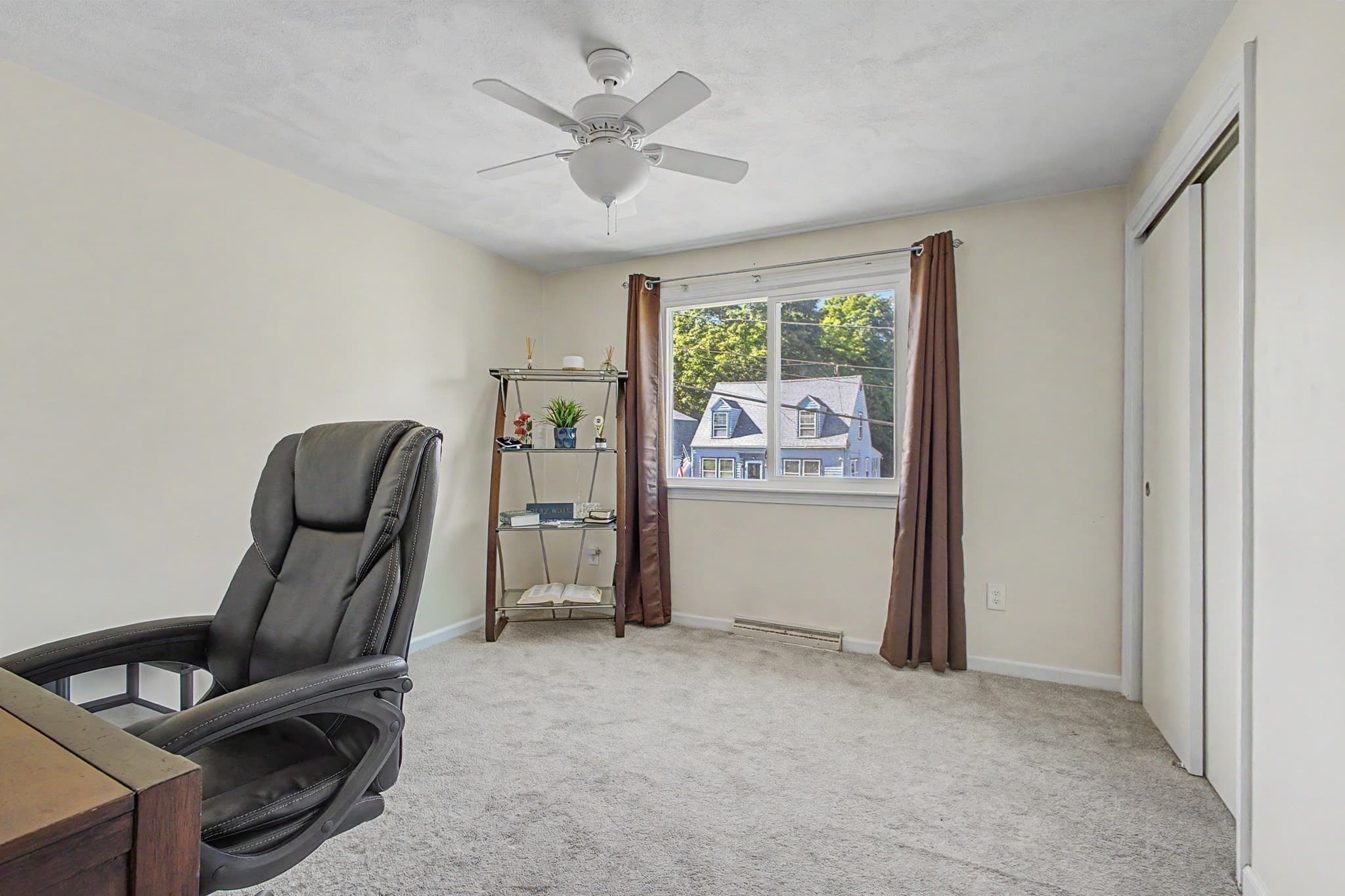 Single Family Residence at 9 Johnson Ave, Johnston RI 02919, Johnston, photo 7 of 12