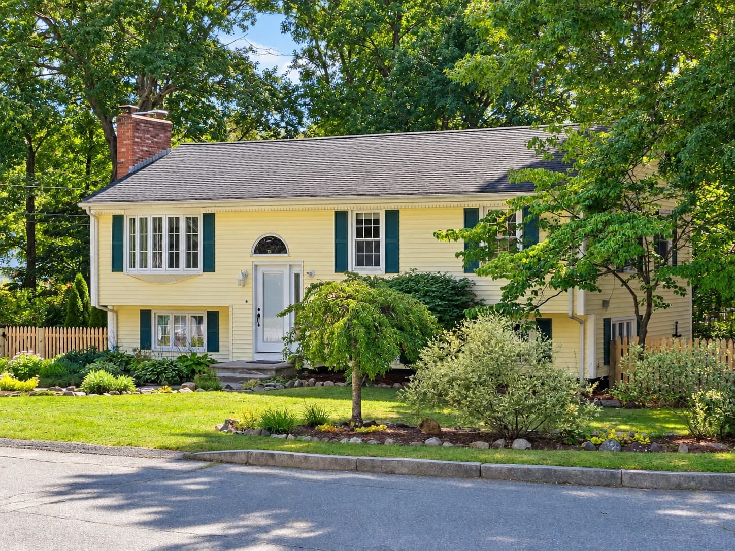 Single Family Residence at 5 Glenwood Cir, Attleboro MA 02703, Attleboro, photo 35 of 36