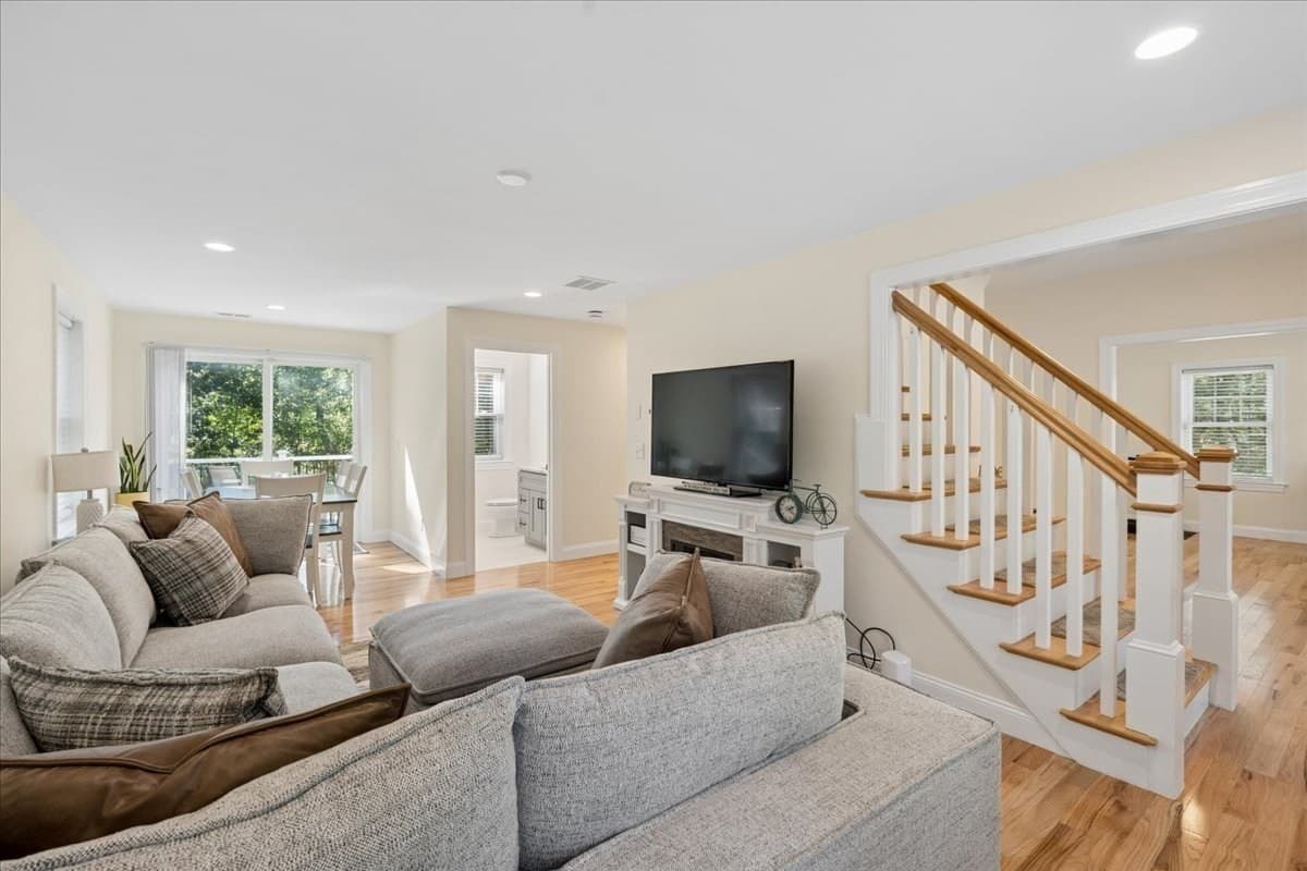 Single Family Residence at 44 California, Tewksbury MA 01876, Tewksbury, photo 16 of 40
