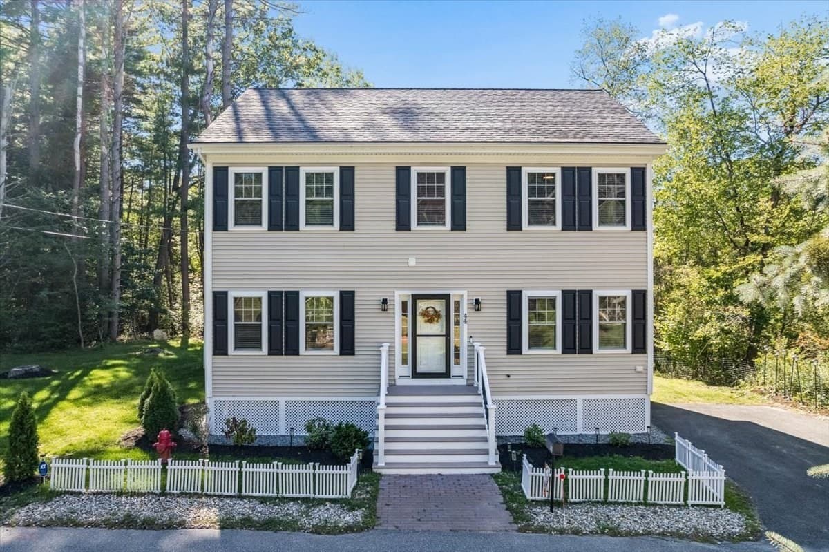 44 California, Tewksbury MA 01876