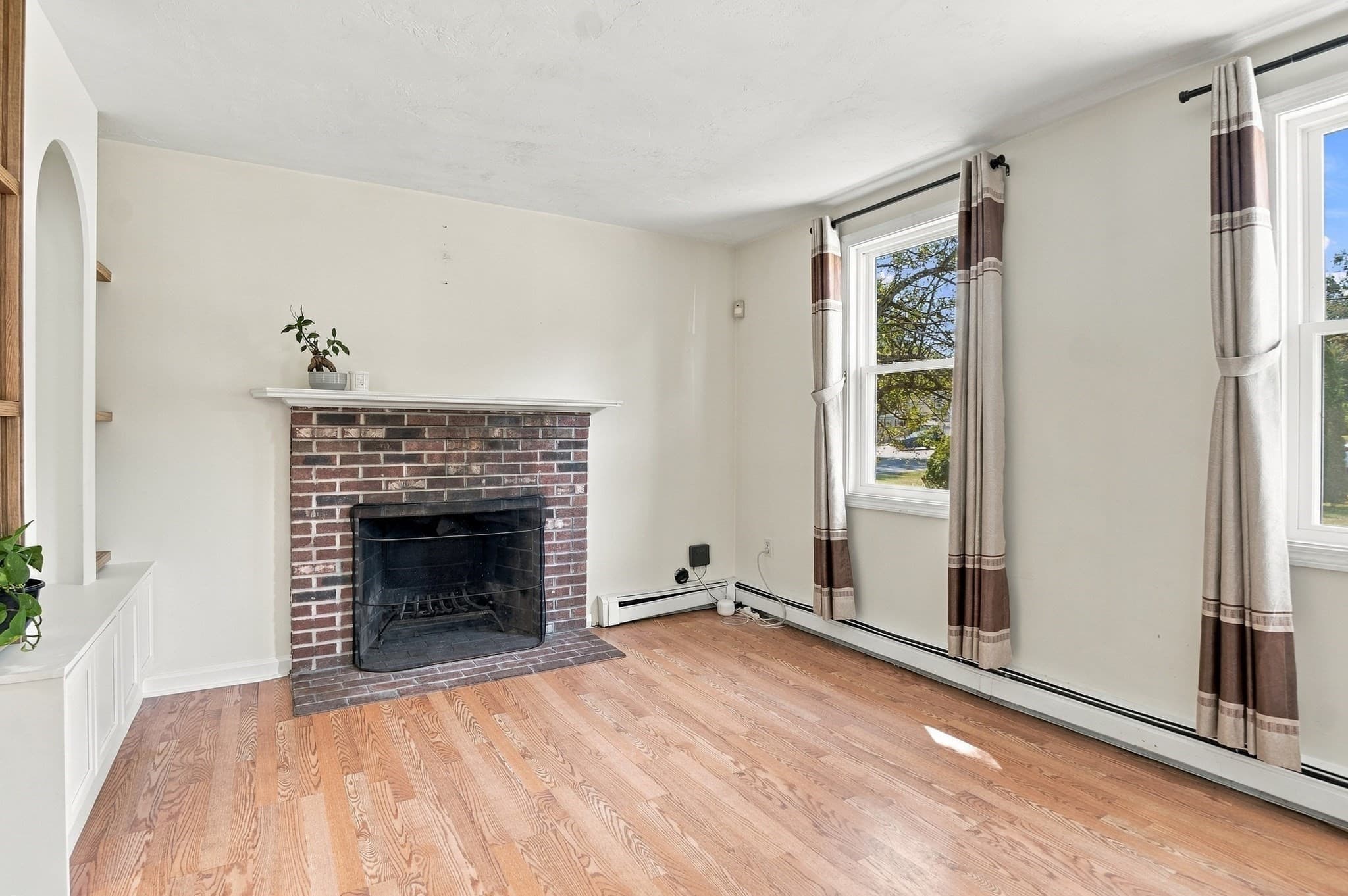 Single Family Residence at 769 Grafton Street, Shrewsbury MA 01545, Shrewsbury, photo 6 of 40