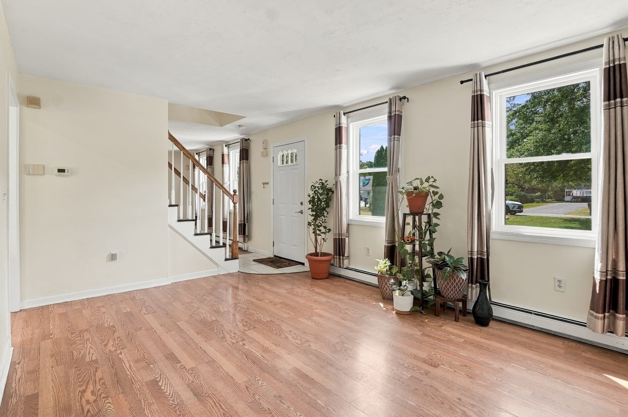 Single Family Residence at 769 Grafton Street, Shrewsbury MA 01545, Shrewsbury, photo 9 of 40