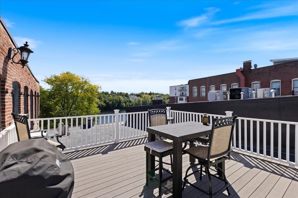 Condominium at 24 Washington St # 301, Haverhill MA 01832, Haverhill, photo 19 of 30