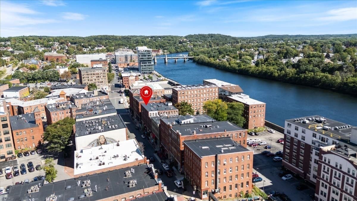 Condominium at 24 Washington St # 301, Haverhill MA 01832, Haverhill, photo 21 of 30