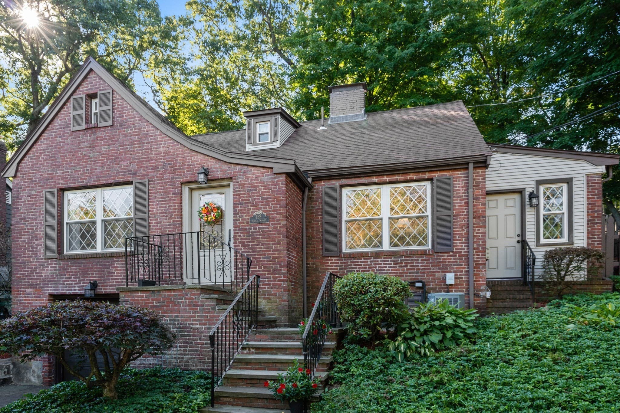 Single Family Residence at 122 Austin St, Newton MA 02460, Newton, photo 36 of 37