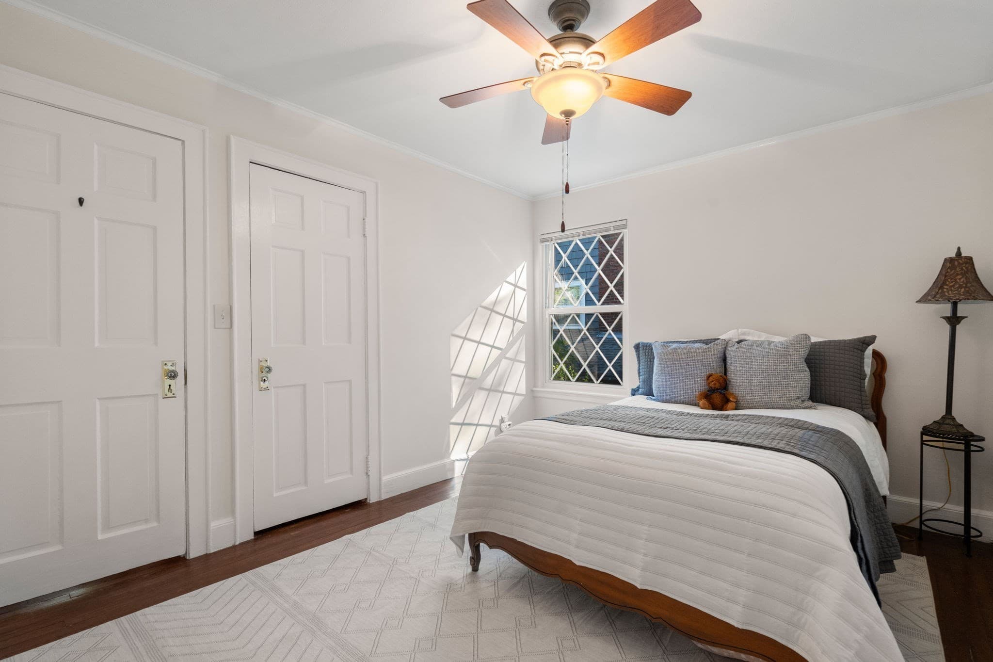 Single Family Residence at 122 Austin St, Newton MA 02460, Newton, photo 20 of 37