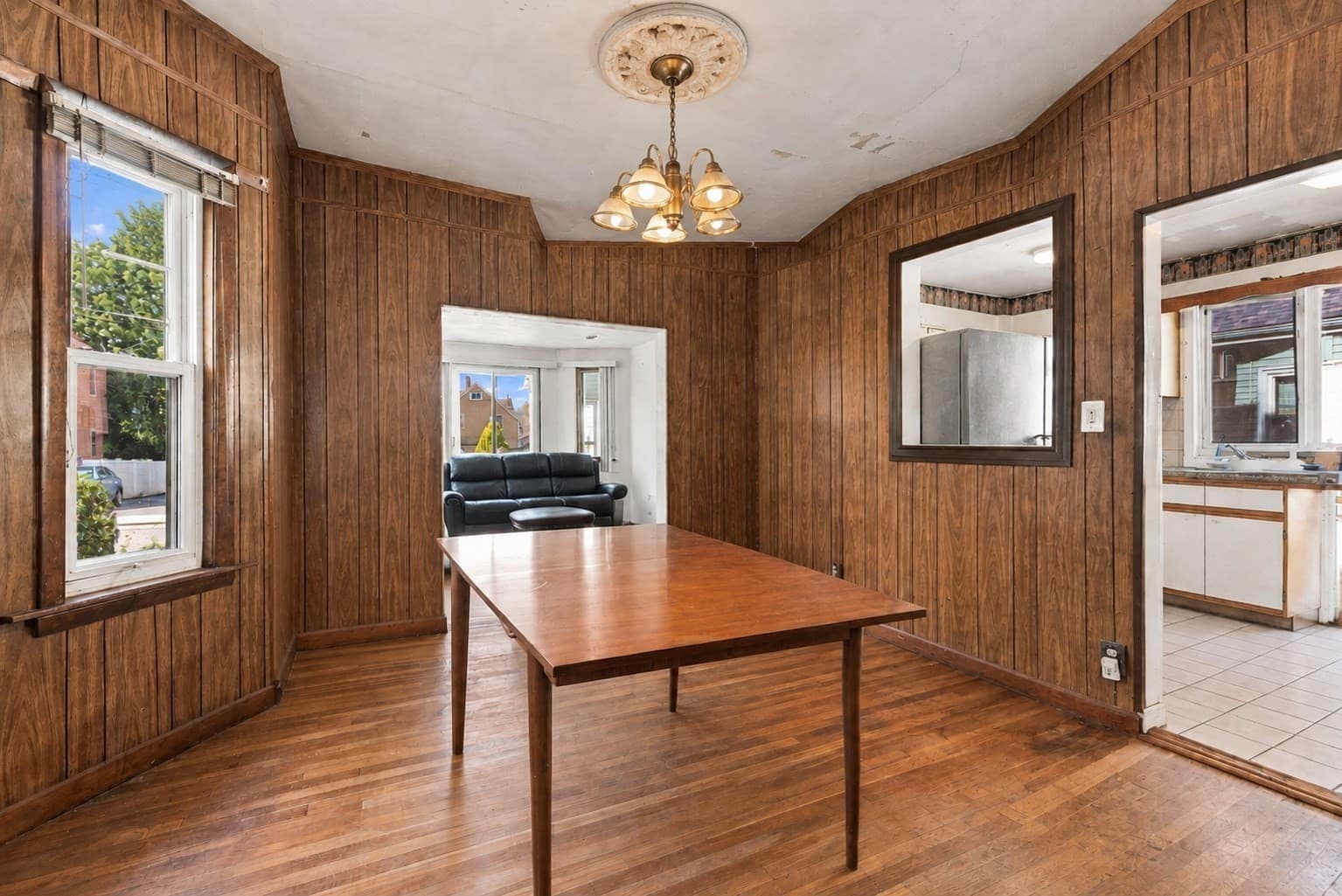 Single Family Residence at 25 Rock Valley Ave, Everett MA 02149, Everett, photo 13 of 24