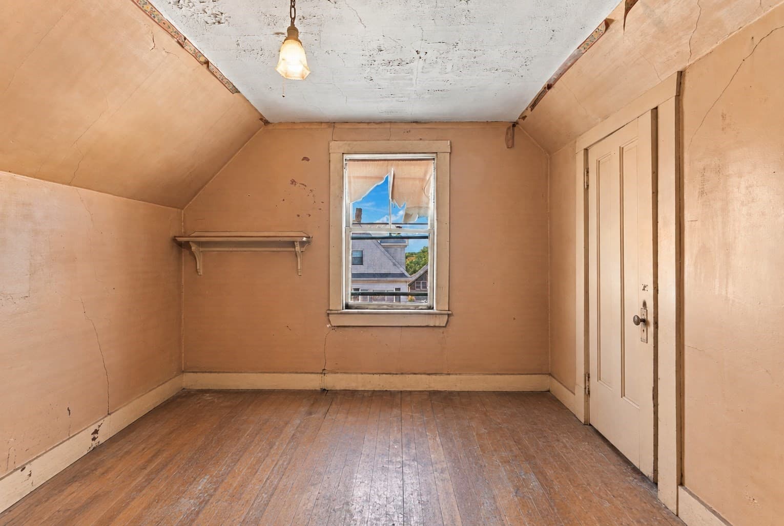 Single Family Residence at 25 Rock Valley Ave, Everett MA 02149, Everett, photo 22 of 24