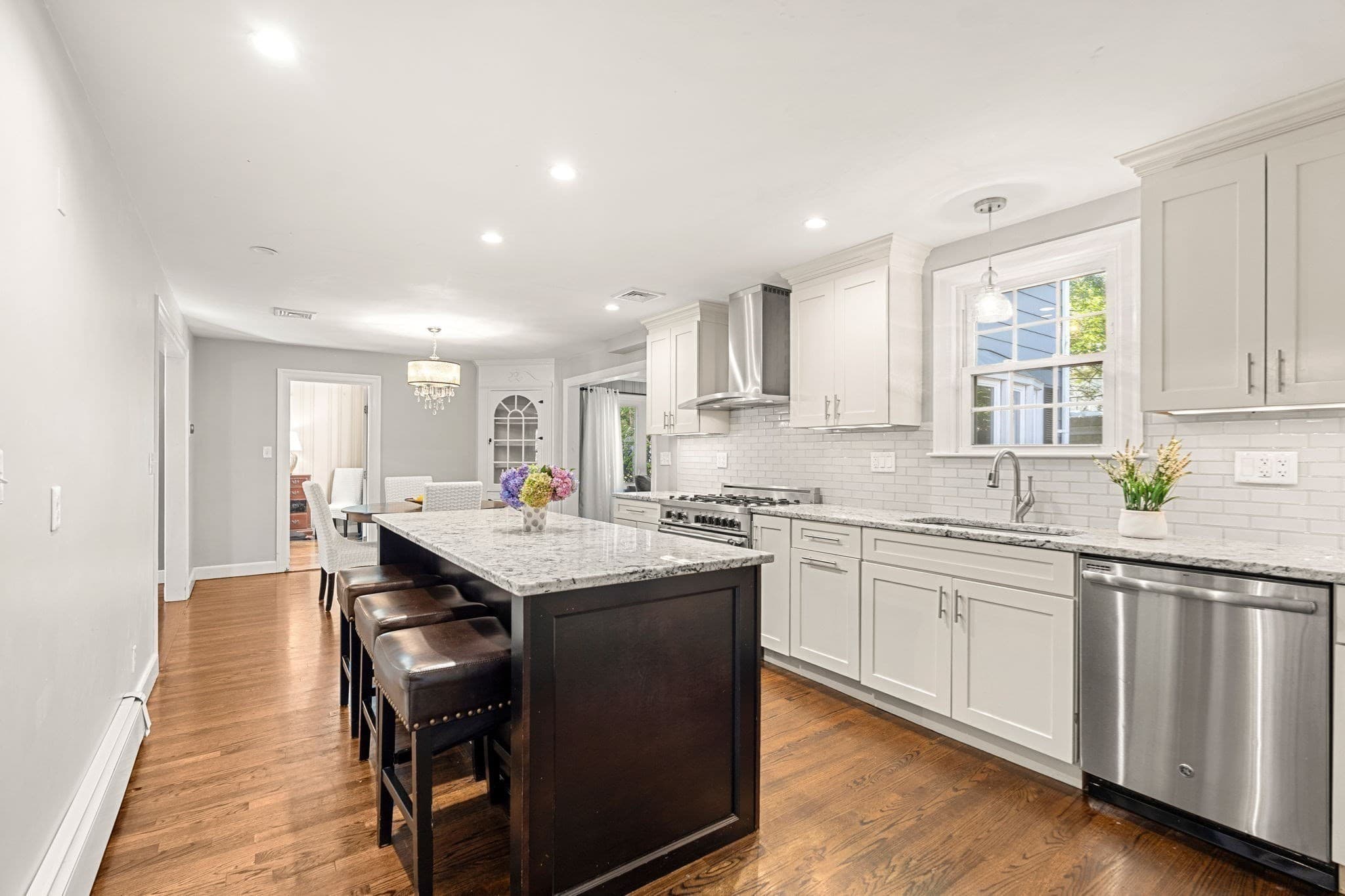 Single Family Residence at 27 Glendale Road, Milton MA 02186, Milton, photo 8 of 35