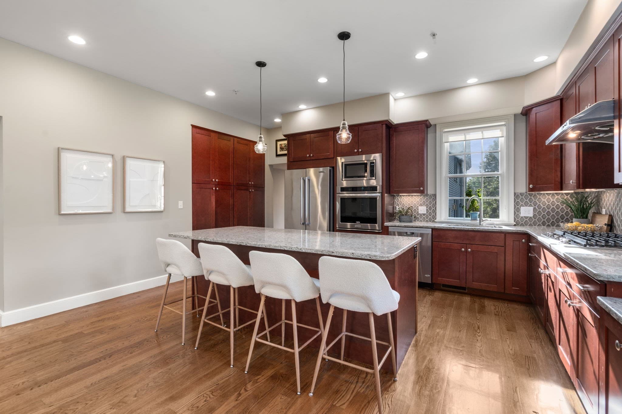 Condominium at 47 High Street # 47, Newton MA 02464, Newton, photo 9 of 41