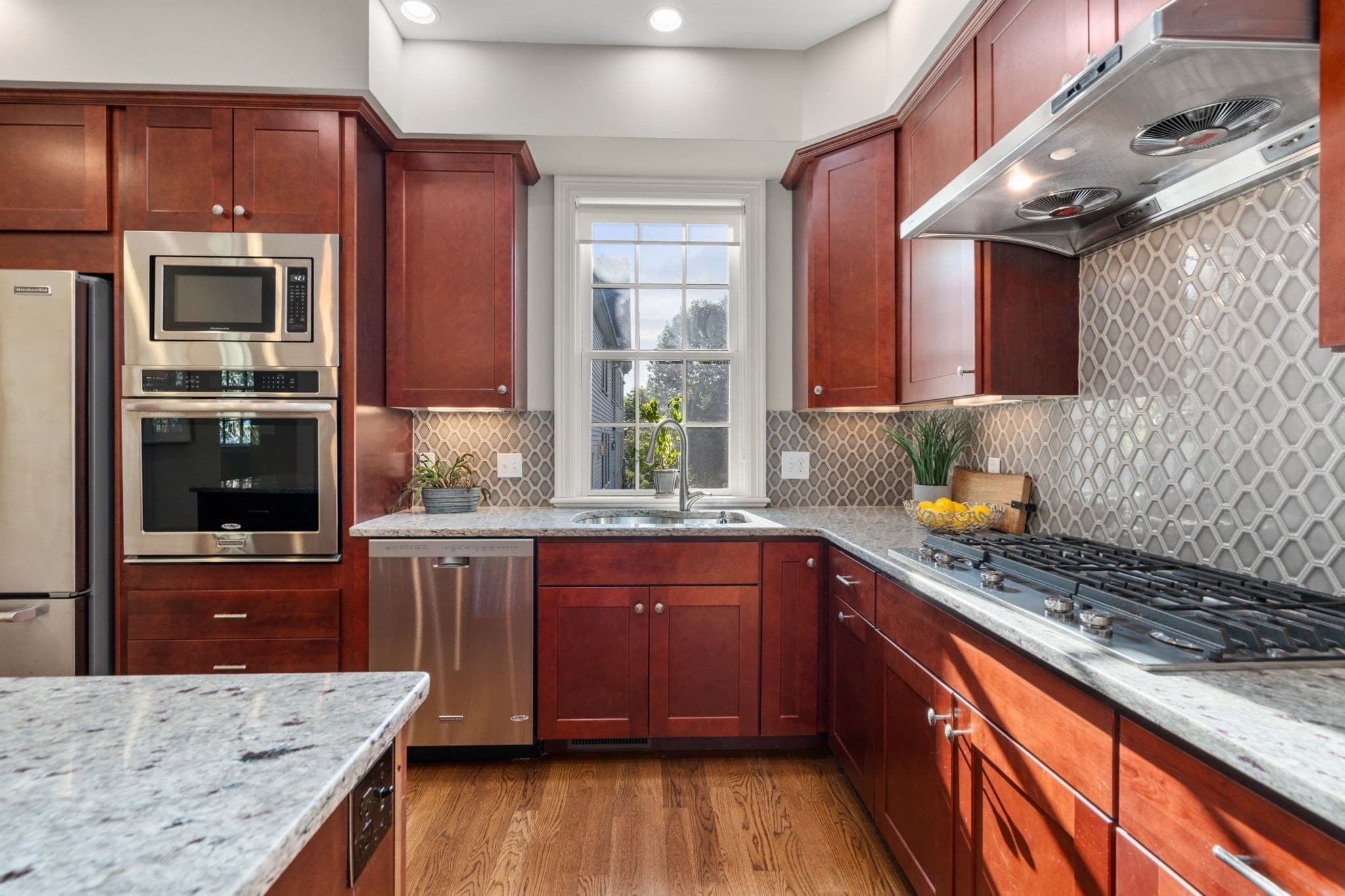 Condominium at 47 High Street # 47, Newton MA 02464, Newton, photo 4 of 41