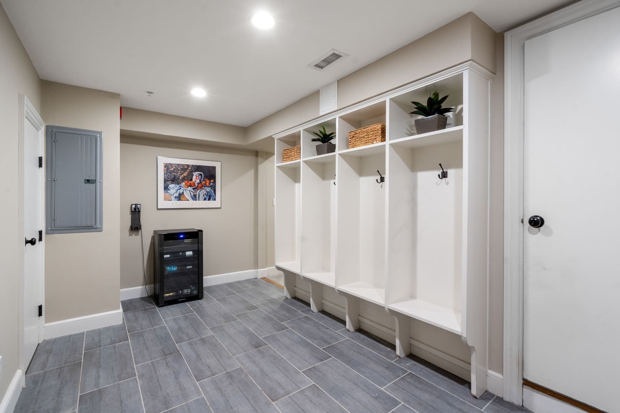 Condominium at 47 High Street # 47, Newton MA 02464, Newton, photo 25 of 41