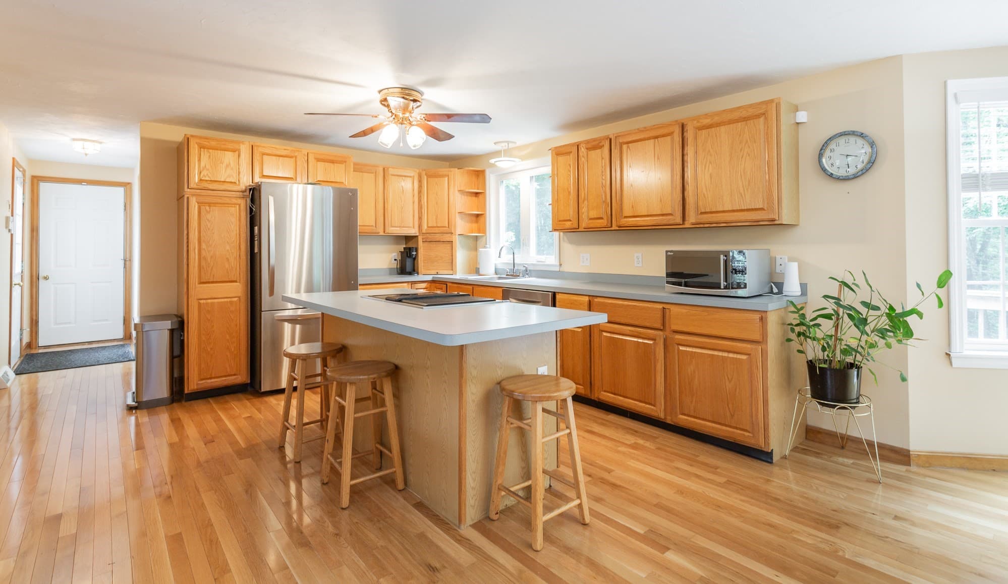Single Family Residence at 27 Gretchen Way, Raynham MA 02767, Raynham, photo 7 of 40