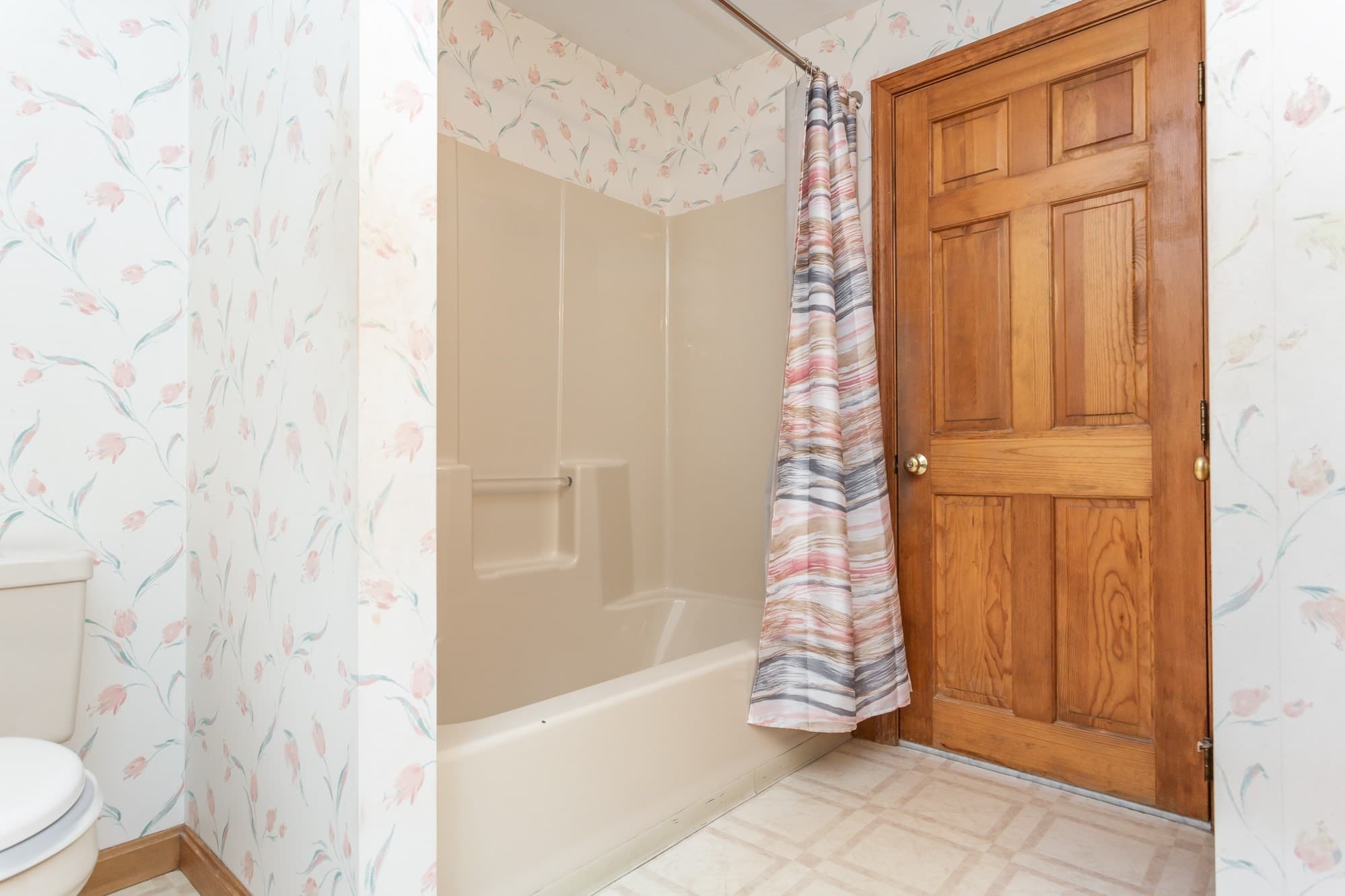 Single Family Residence at 27 Gretchen Way, Raynham MA 02767, Raynham, photo 30 of 40