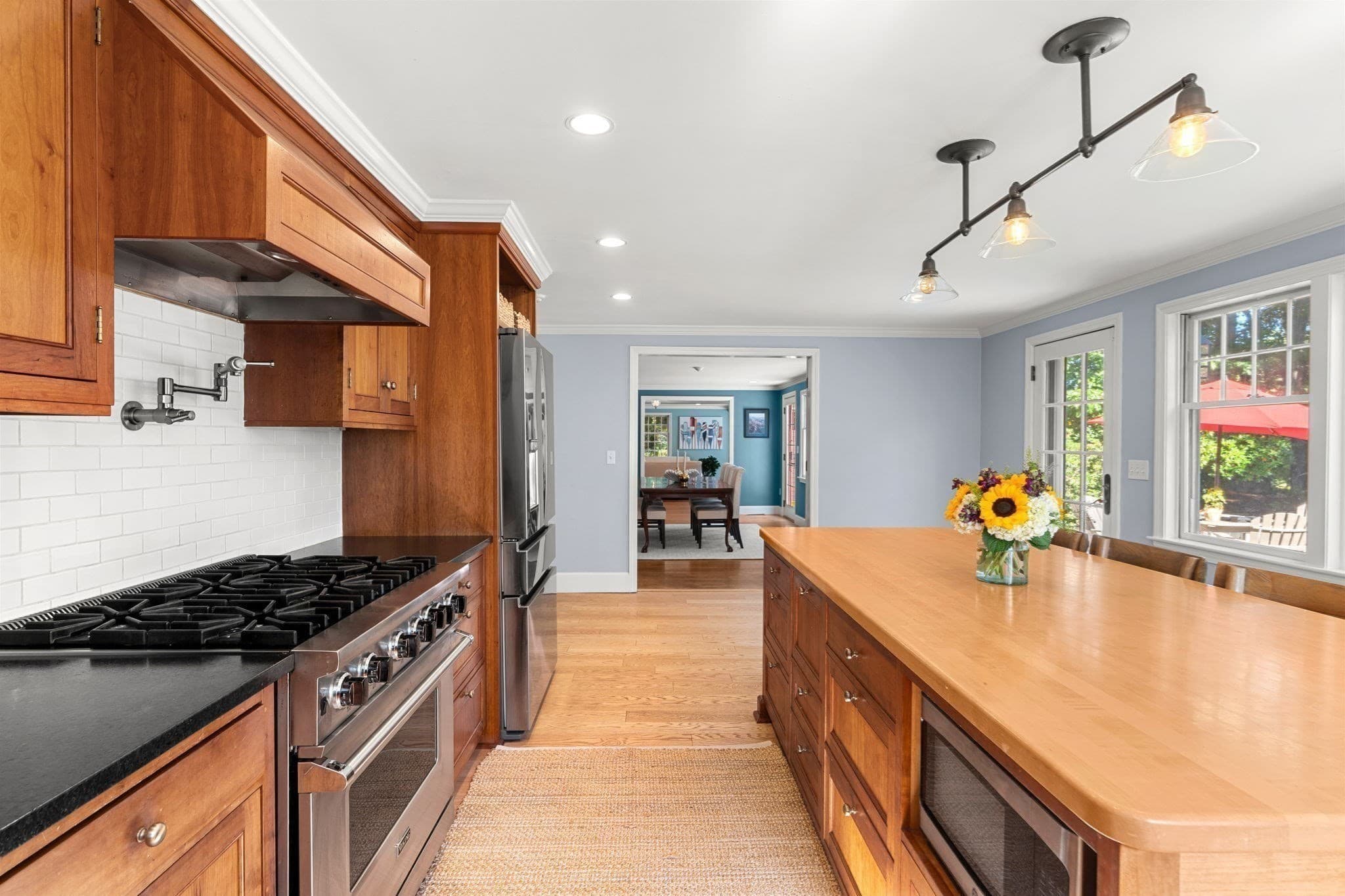 Single Family Residence at 69 Central St, Newbury MA 01922, Newbury, photo 10 of 42