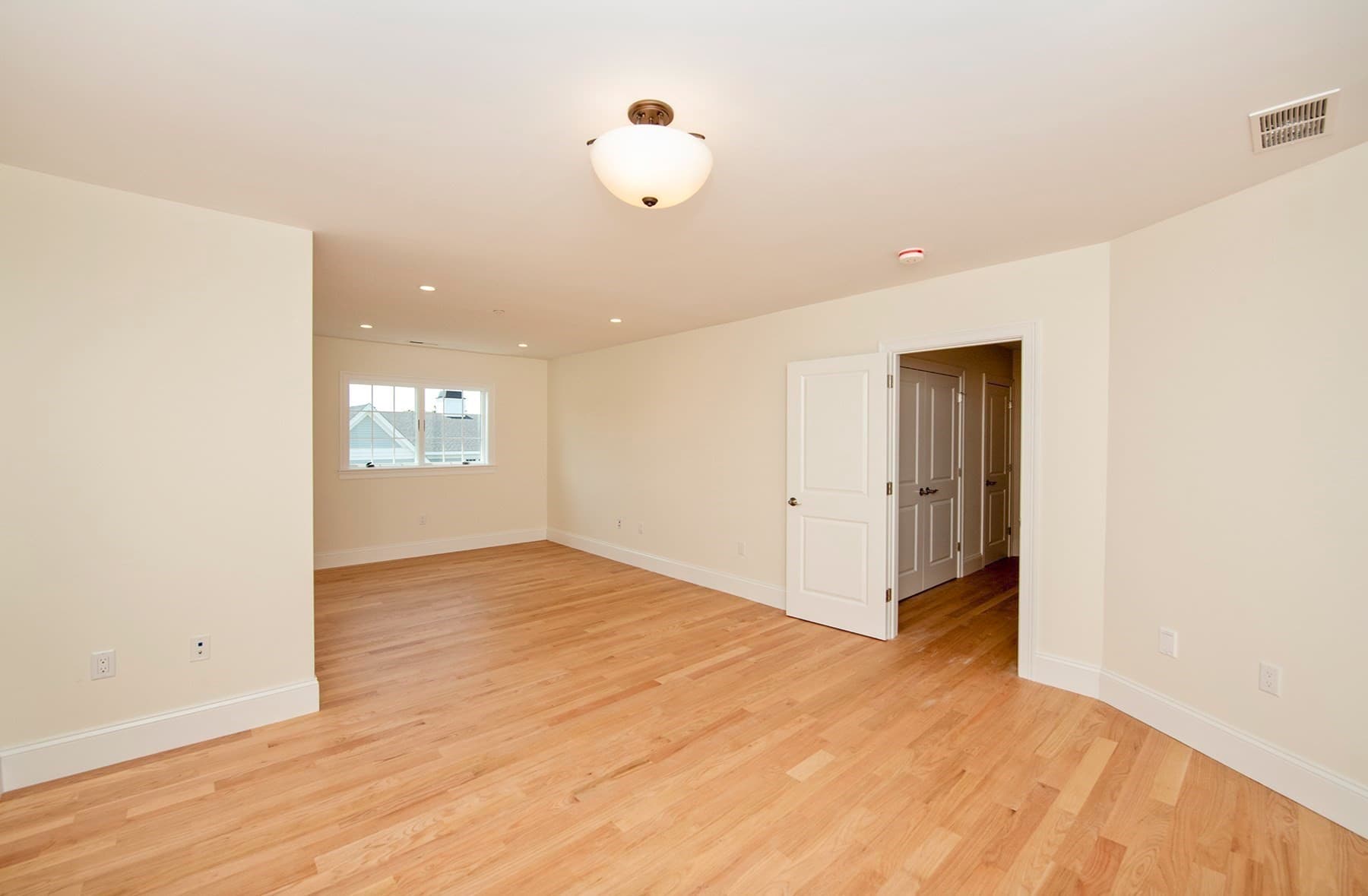 Condominium at 25 Clubview Dr # 25, Andover MA 01810, Andover, photo 8 of 20