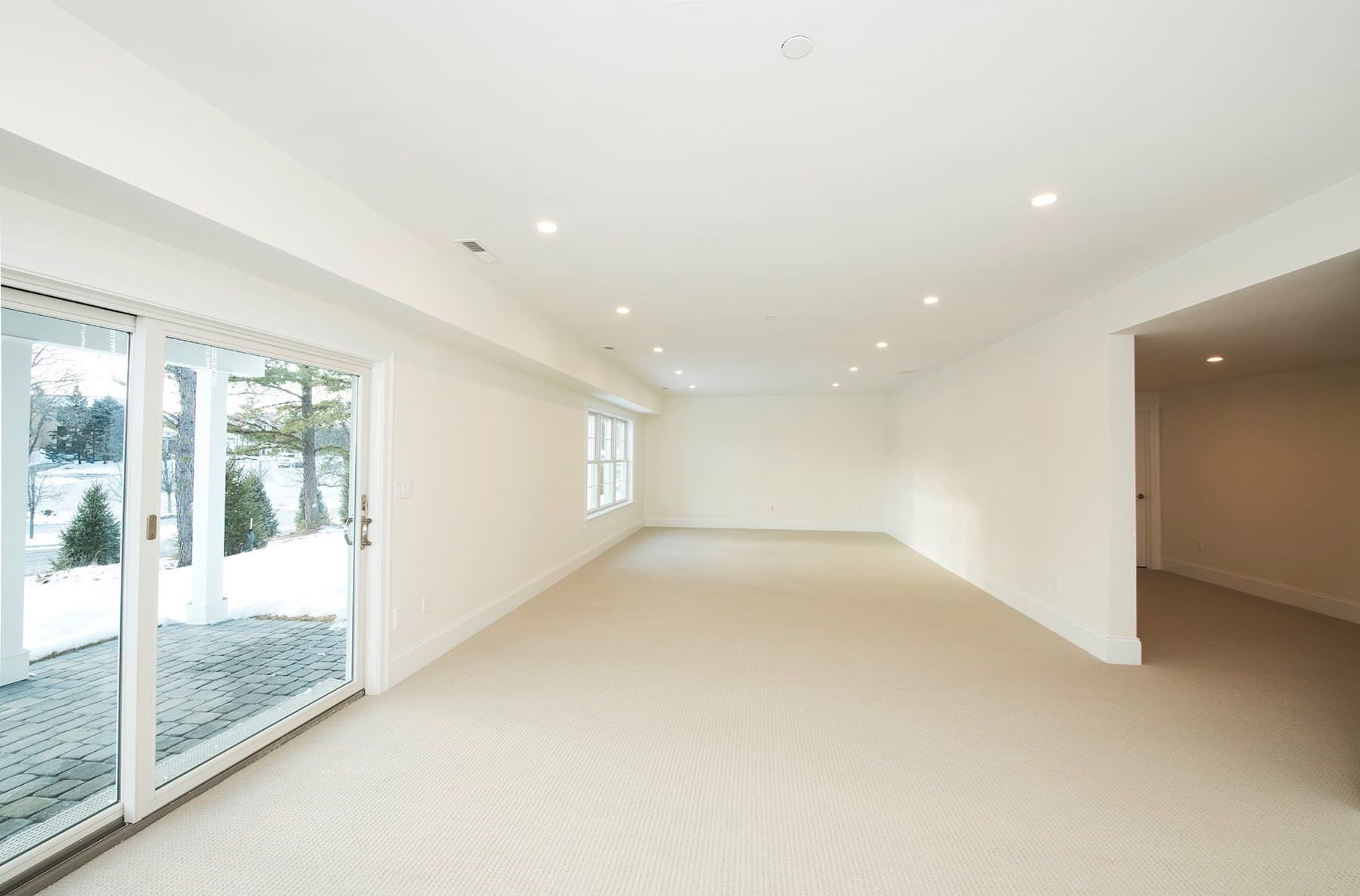 Condominium at 21 Clubview Dr # 21, Andover MA 01810, Andover, photo 27 of 31