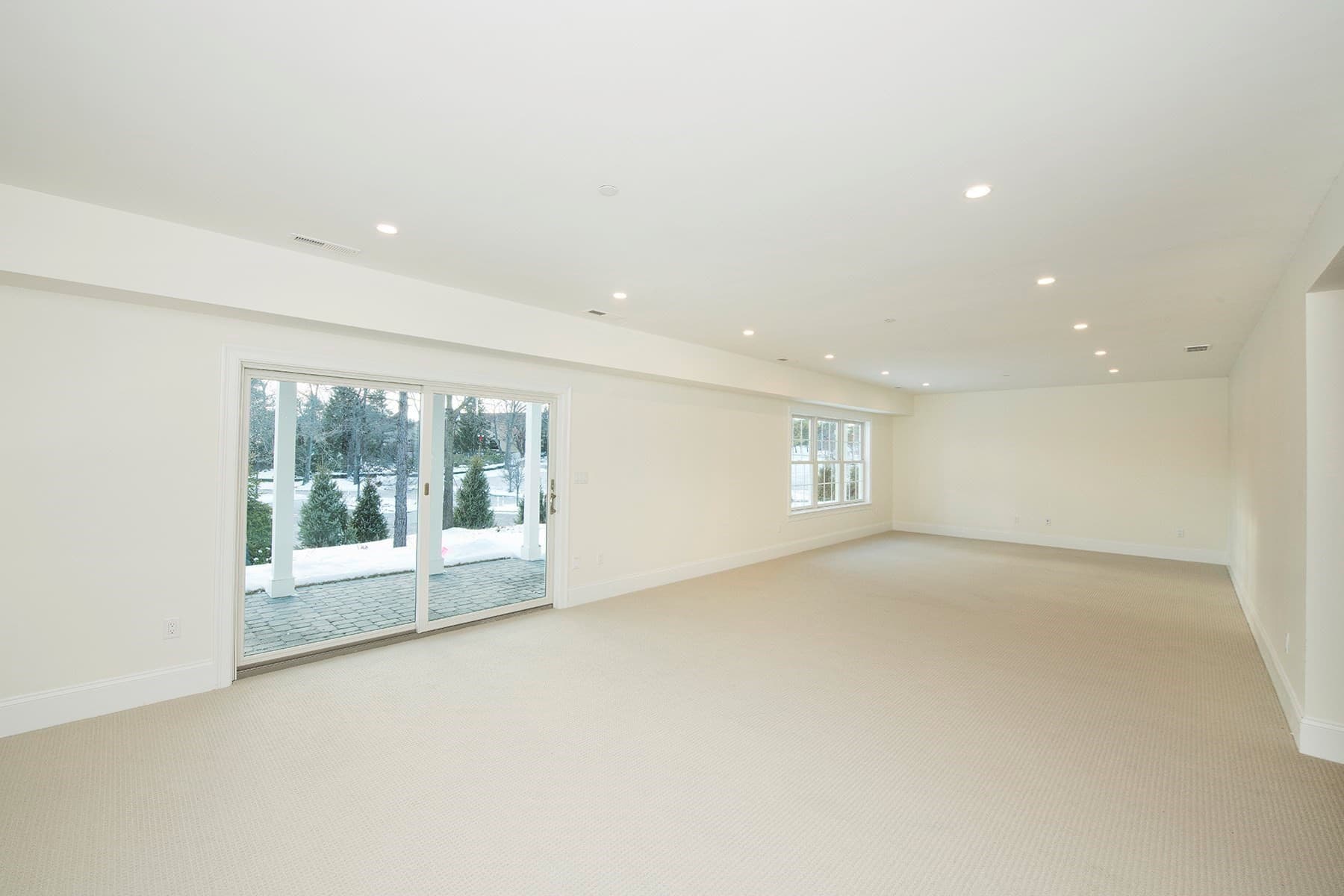 Condominium at 21 Clubview Dr # 21, Andover MA 01810, Andover, photo 26 of 31