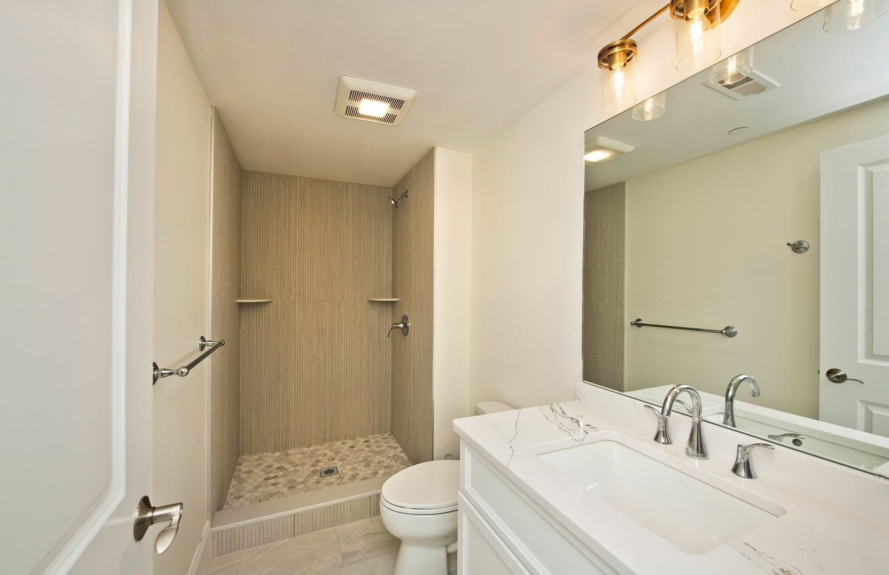 Condominium at 21 Clubview Dr # 21, Andover MA 01810, Andover, photo 28 of 31