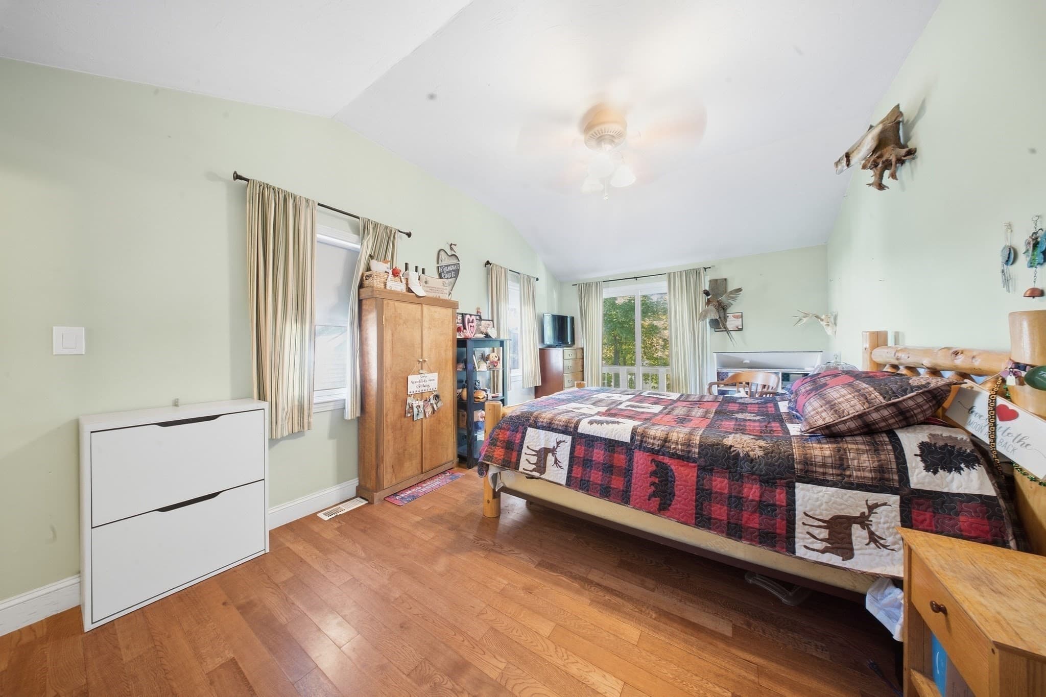 Single Family Residence at 128 Howe St, Marlborough MA 01752, Marlborough, photo 26 of 41