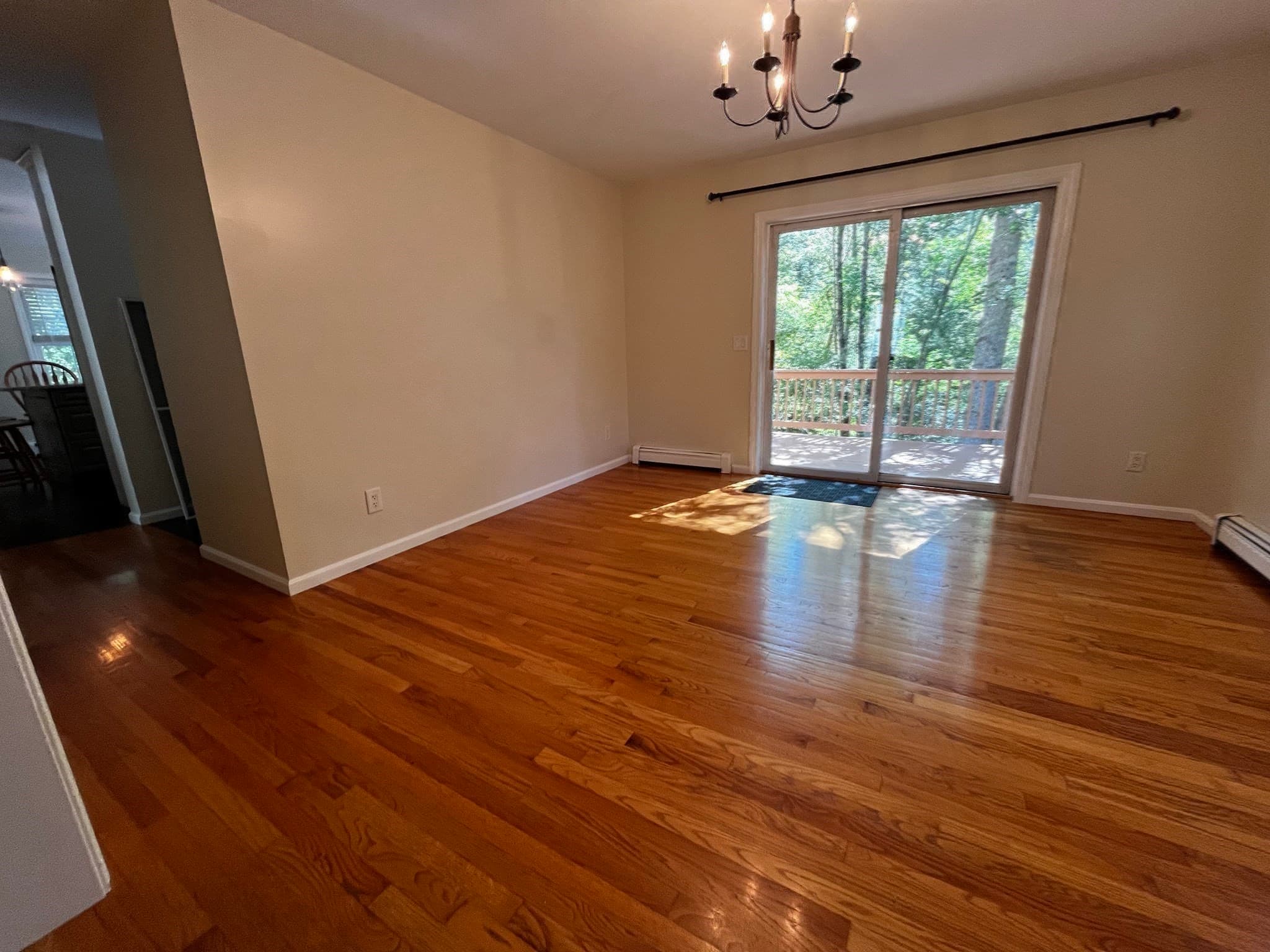 Single Family Residence at 8 Pinewood Rd, Amesbury MA 01913, Amesbury, photo 10 of 34