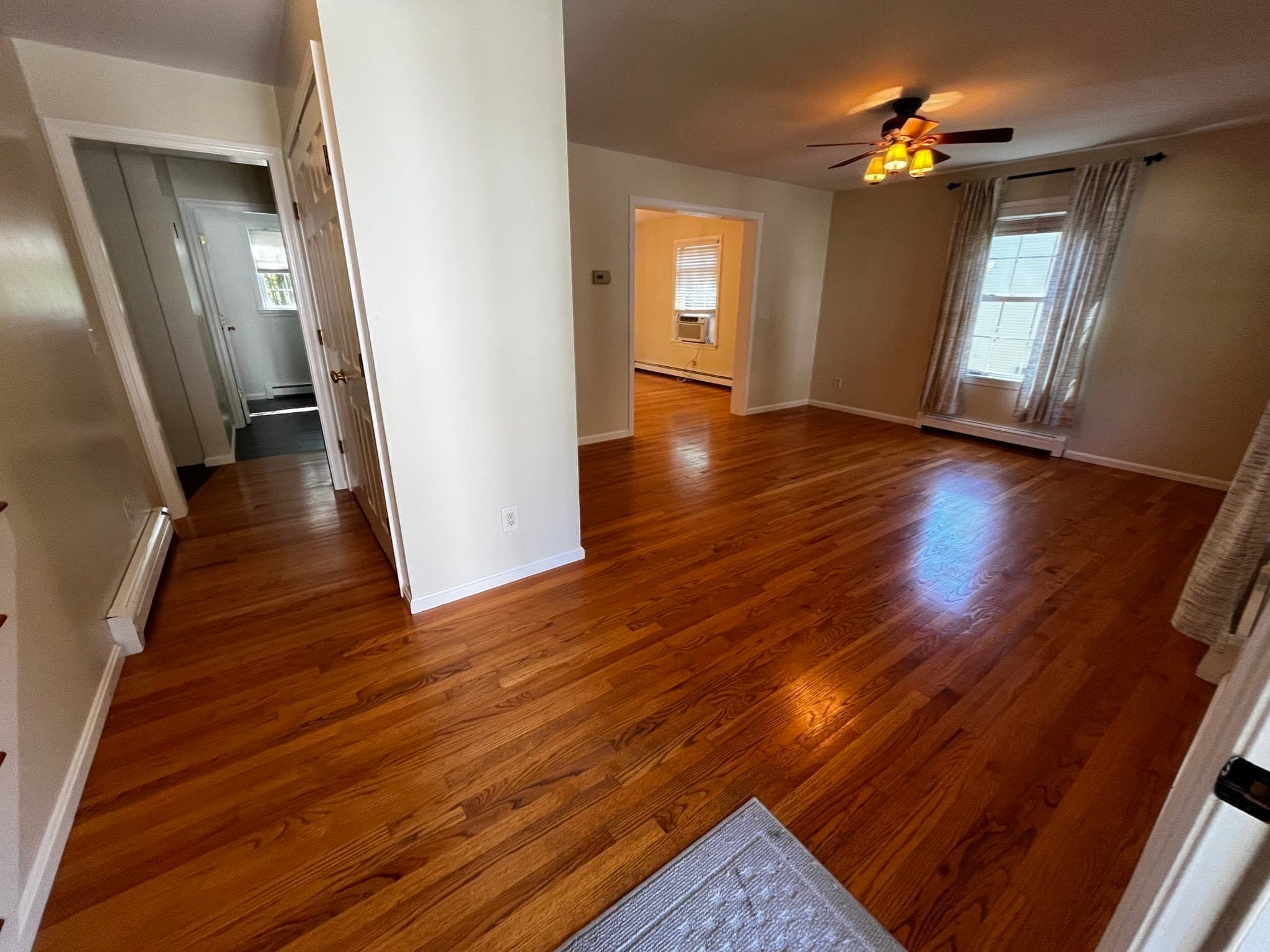 Single Family Residence at 8 Pinewood Rd, Amesbury MA 01913, Amesbury, photo 4 of 34