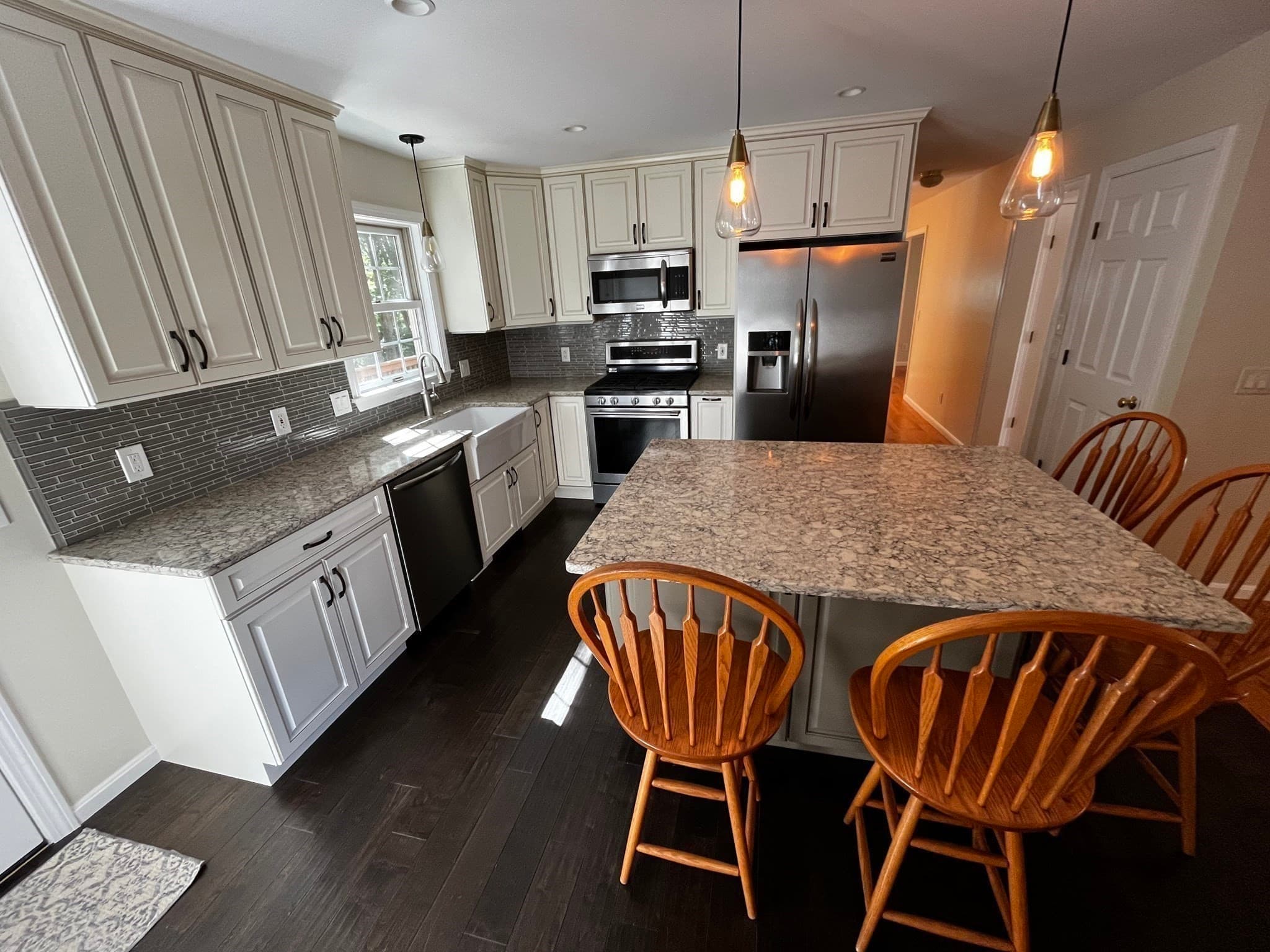 Single Family Residence at 8 Pinewood Rd, Amesbury MA 01913, Amesbury, photo 8 of 34