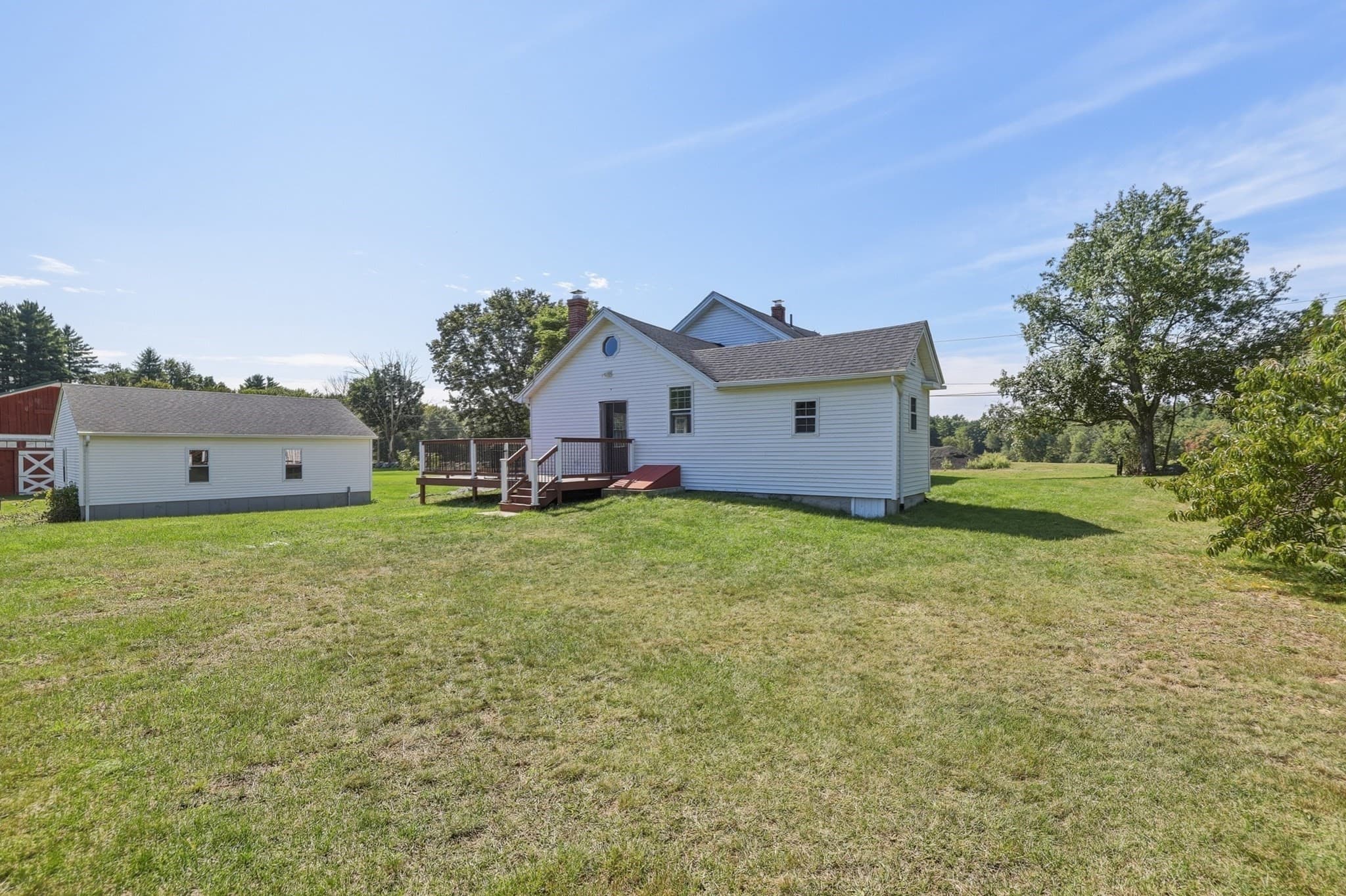 Single Family Residence at 121 S. Washington Street, Belchertown MA 01007, Belchertown, photo 3 of 42