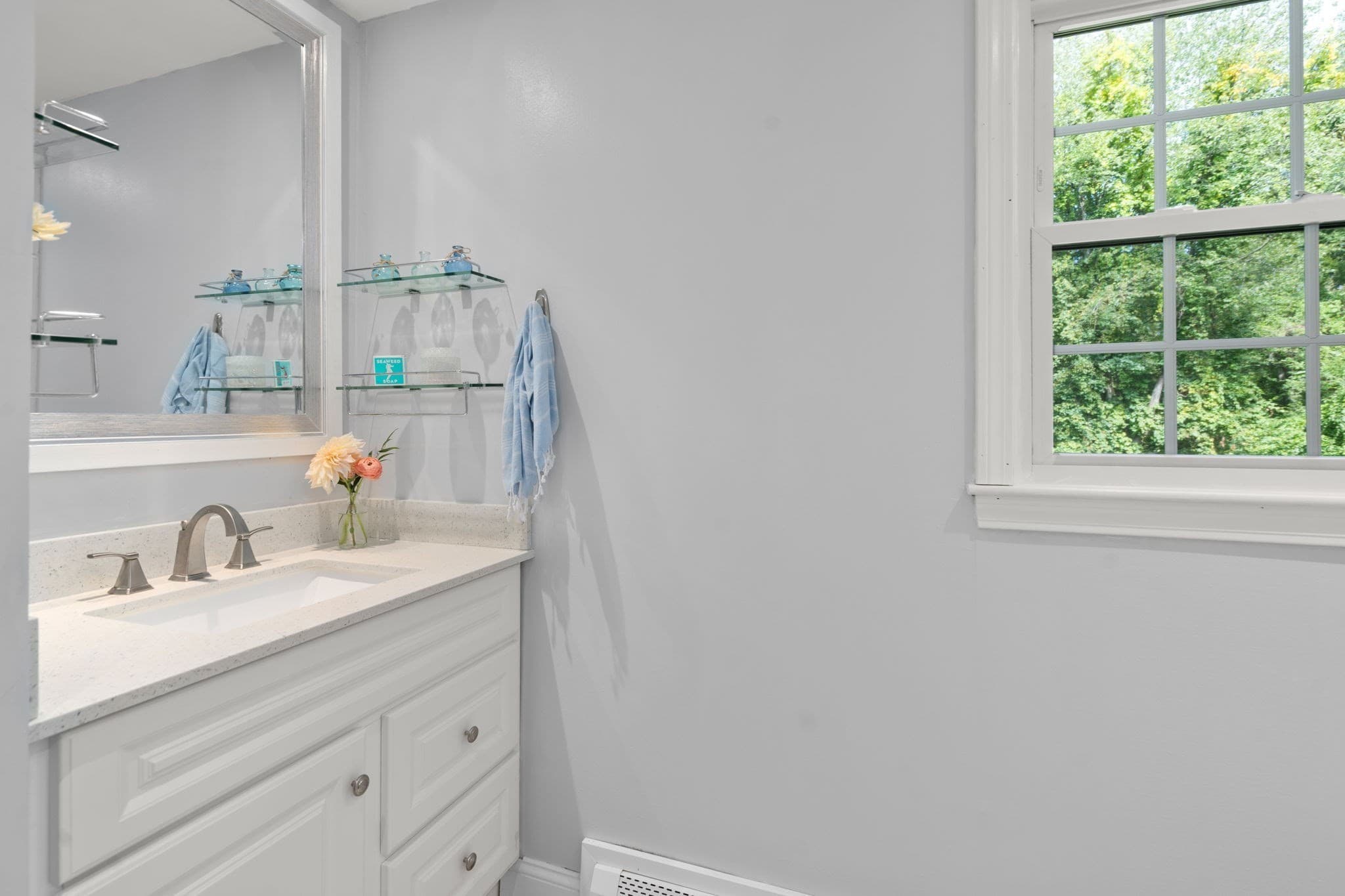 Single Family Residence at 543 Central Street, Holliston MA 01746, Holliston, photo 19 of 34
