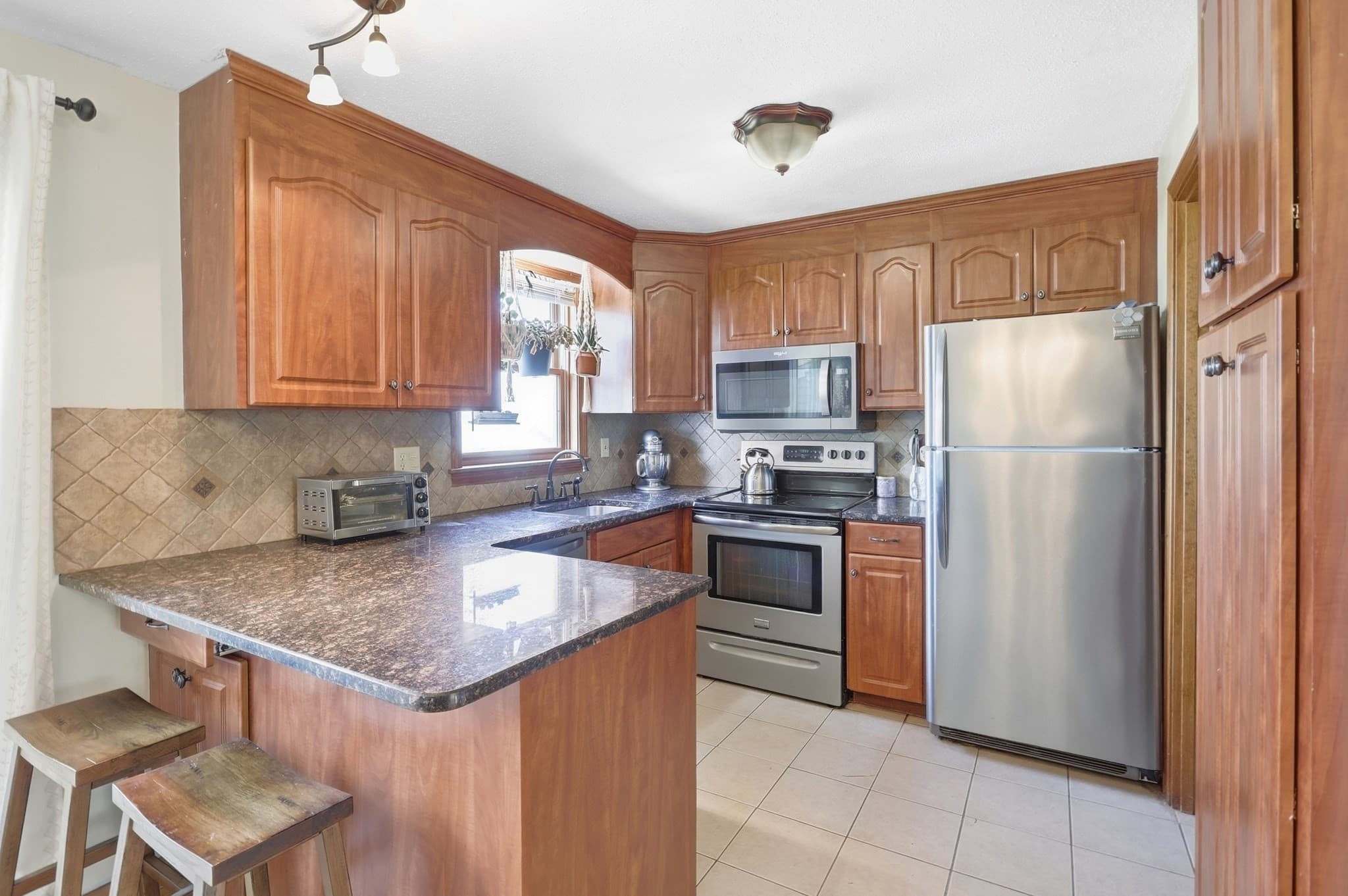 Condominium at 97 Forest # 2, Lowell MA 01851, Lowell, photo 11 of 40