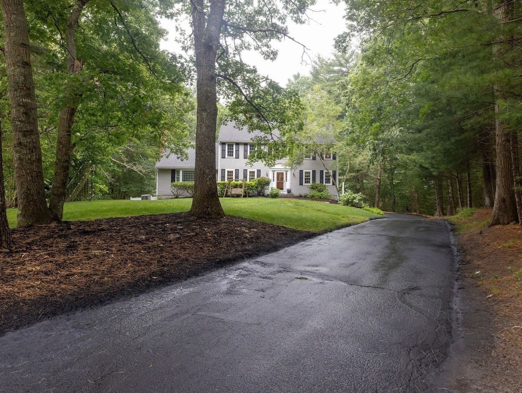 Single Family Residence at 7 Tinkers Ledge Rd, Duxbury MA 02332, Duxbury, photo 2 of 34