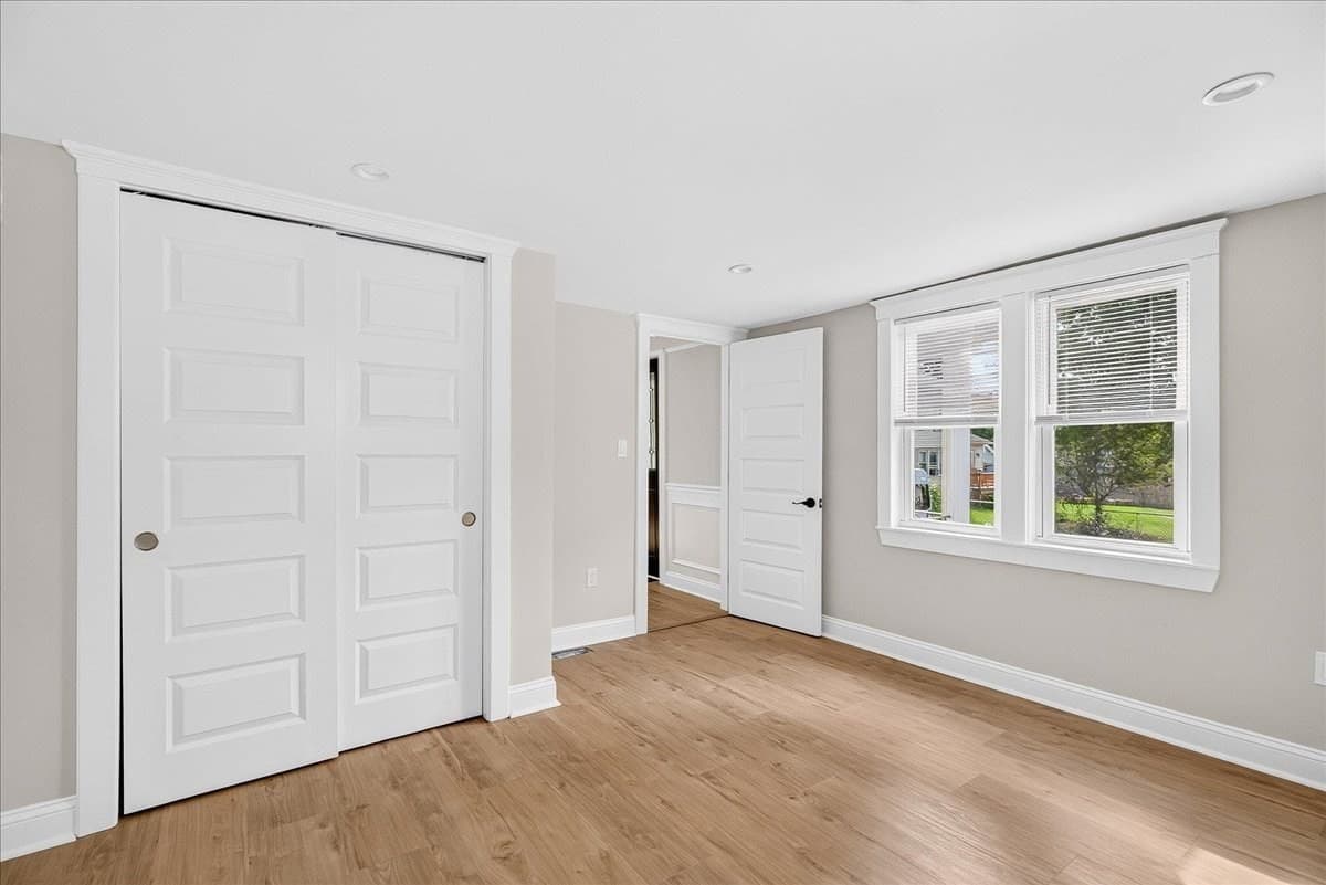 Single Family Residence at 25 Fairmount St, New Bedford MA 02740, New Bedford, photo 27 of 40