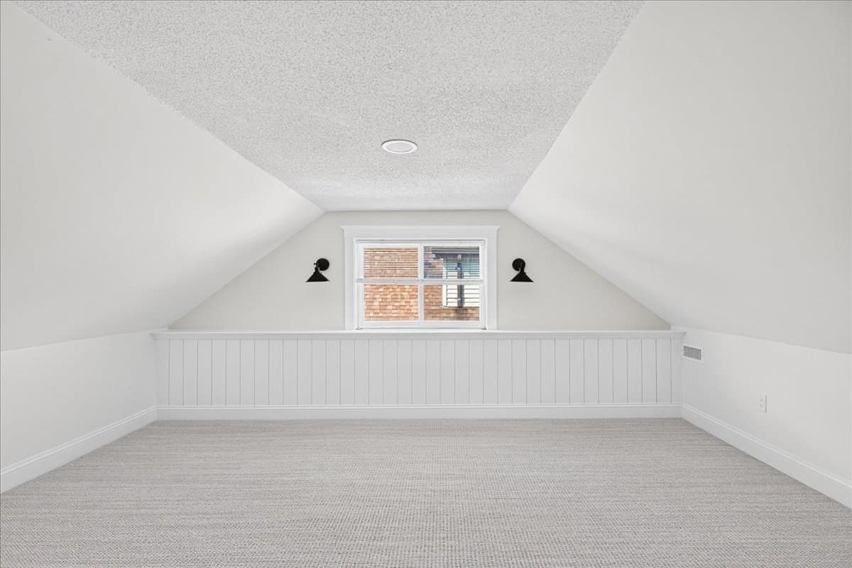 Single Family Residence at 25 Fairmount St, New Bedford MA 02740, New Bedford, photo 28 of 40