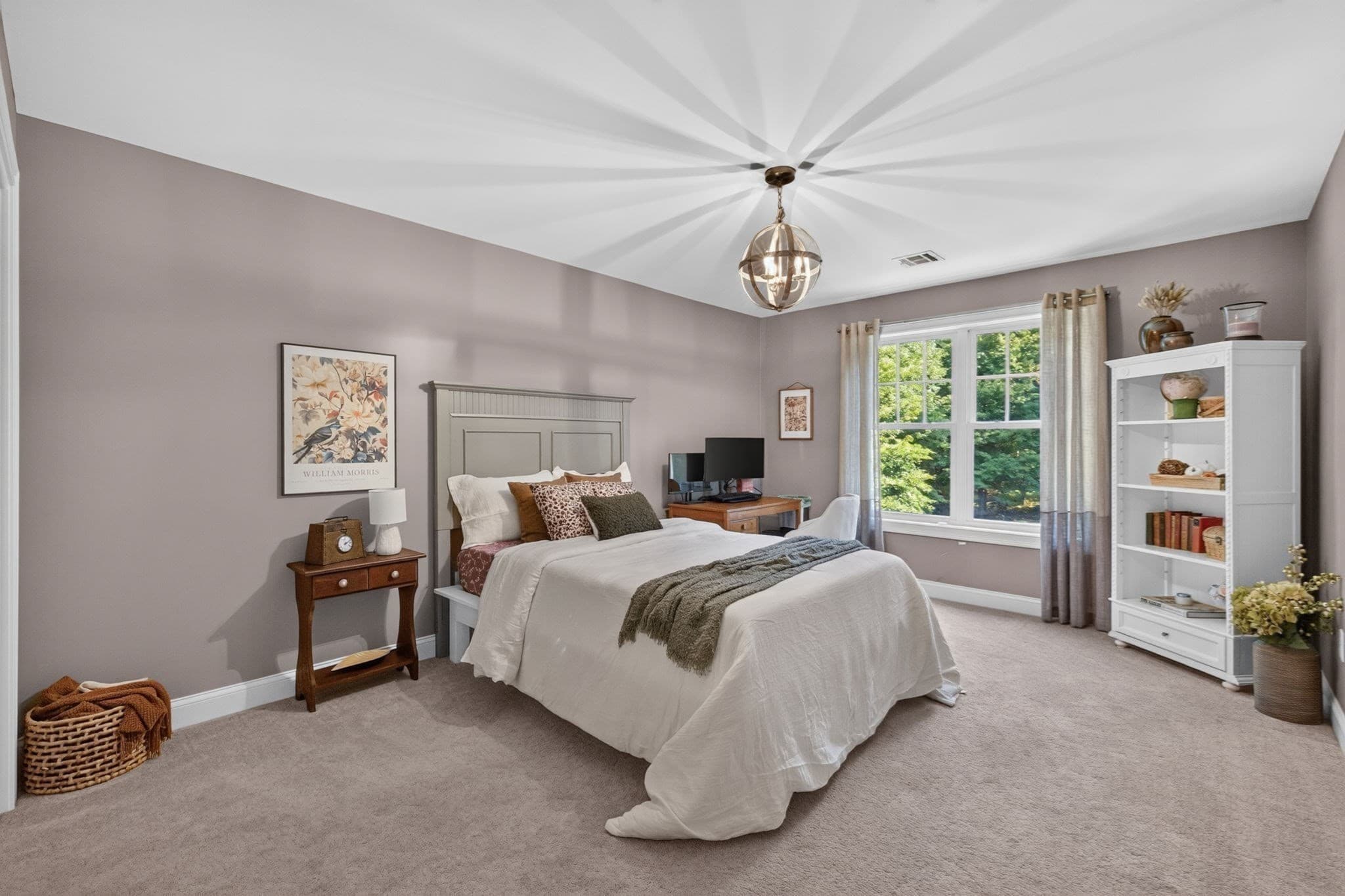 Single Family Residence at 155 Blackstone St, Bellingham MA 02019, Bellingham, photo 23 of 42