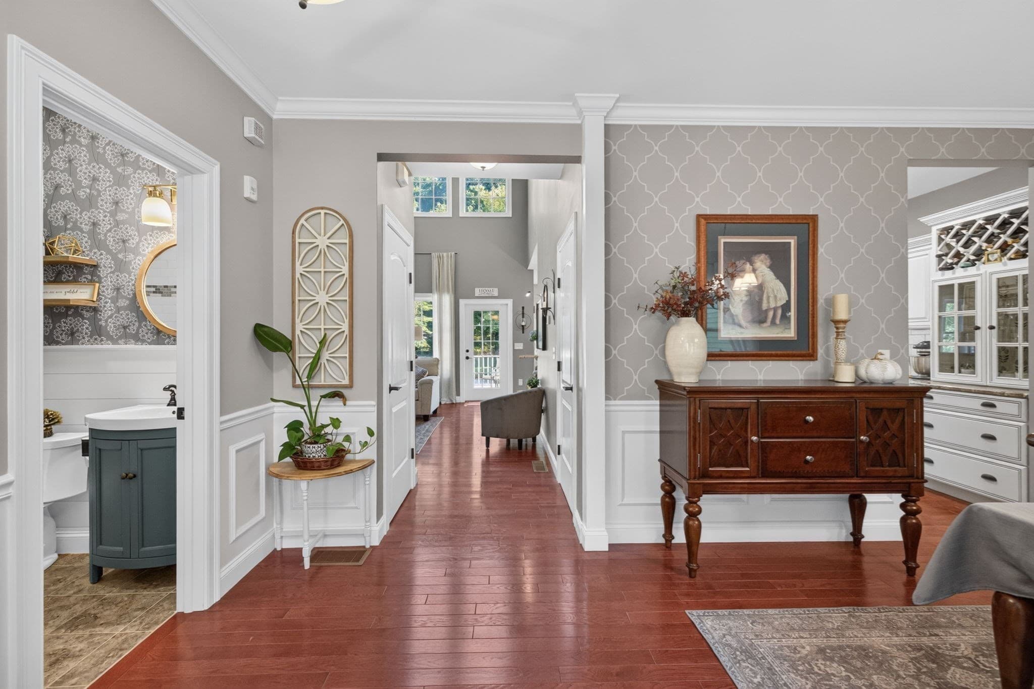 Single Family Residence at 155 Blackstone St, Bellingham MA 02019, Bellingham, photo 6 of 42
