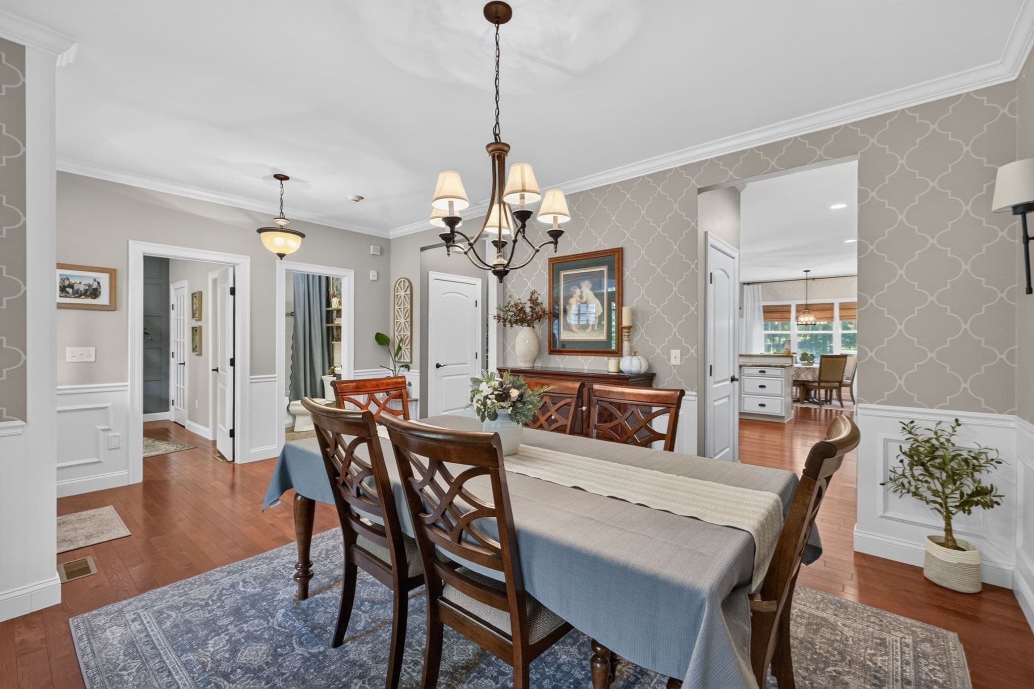 Single Family Residence at 155 Blackstone St, Bellingham MA 02019, Bellingham, photo 7 of 42