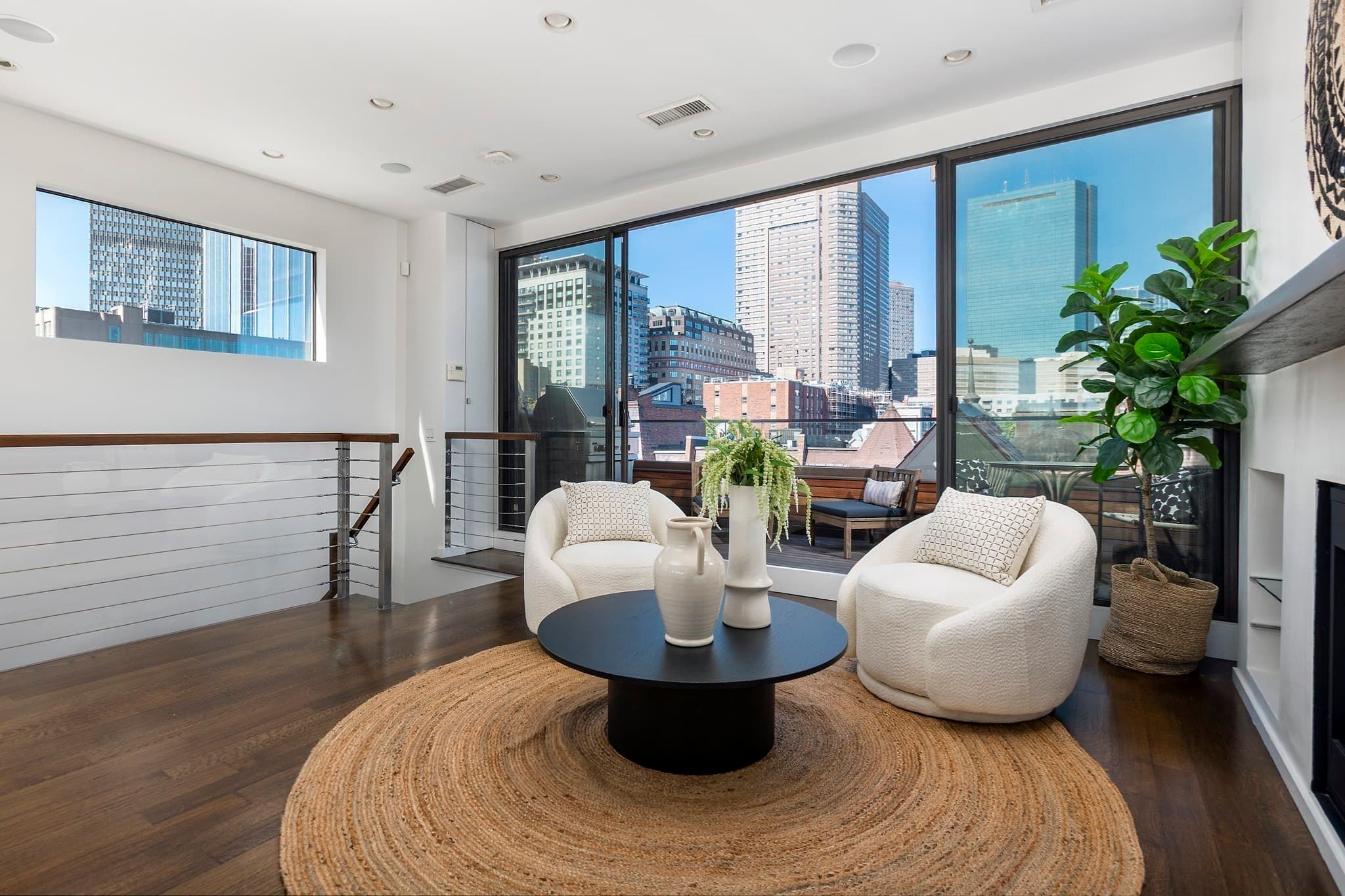 Condominium at 234 W Newton PH, Boston MA 02116, photo 2 of 19