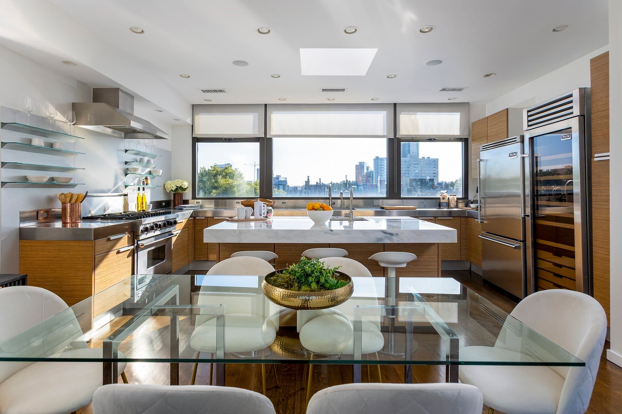 Condominium at 234 W Newton PH, Boston MA 02116, photo 3 of 19