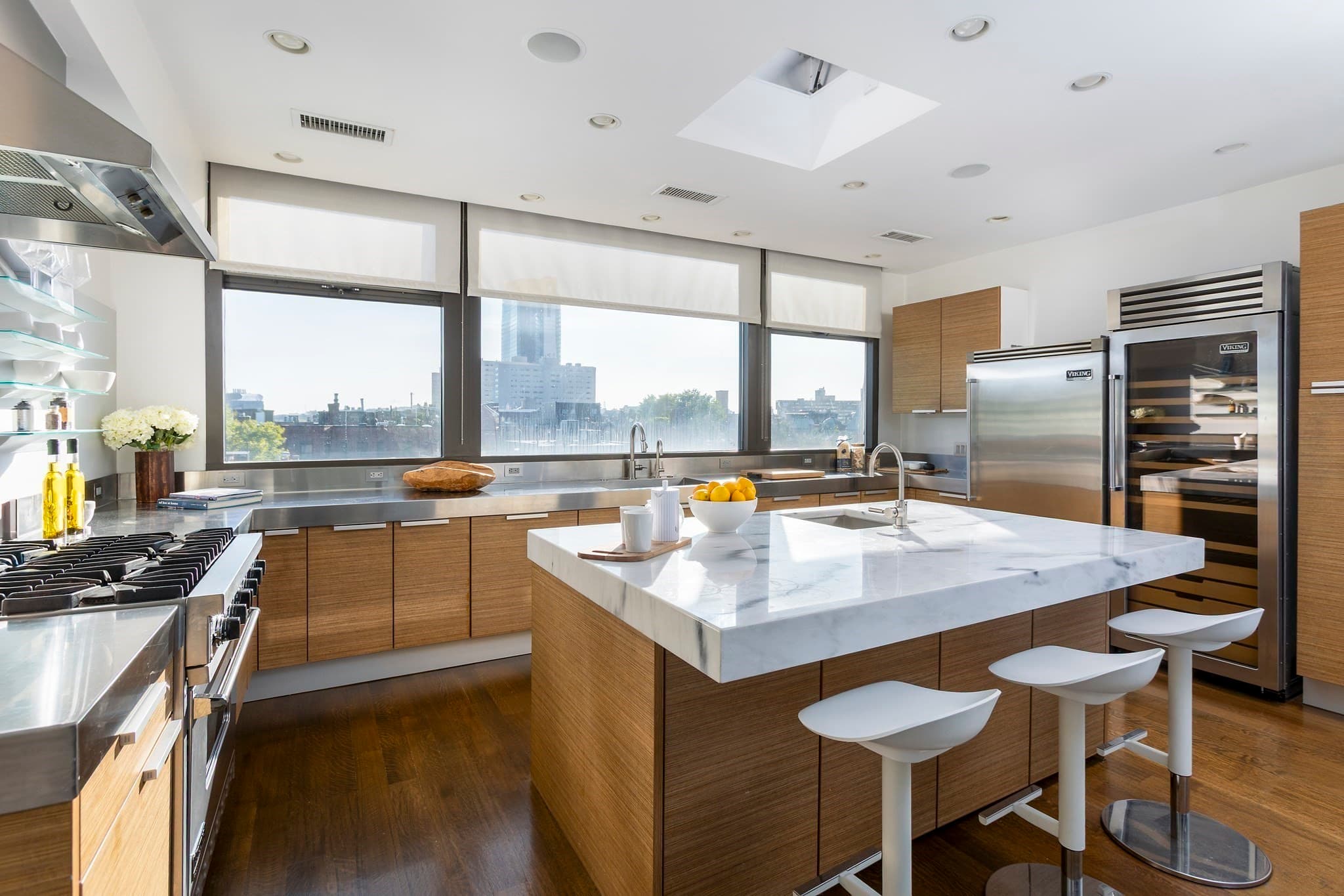 Condominium at 234 W Newton PH, Boston MA 02116, photo 5 of 19