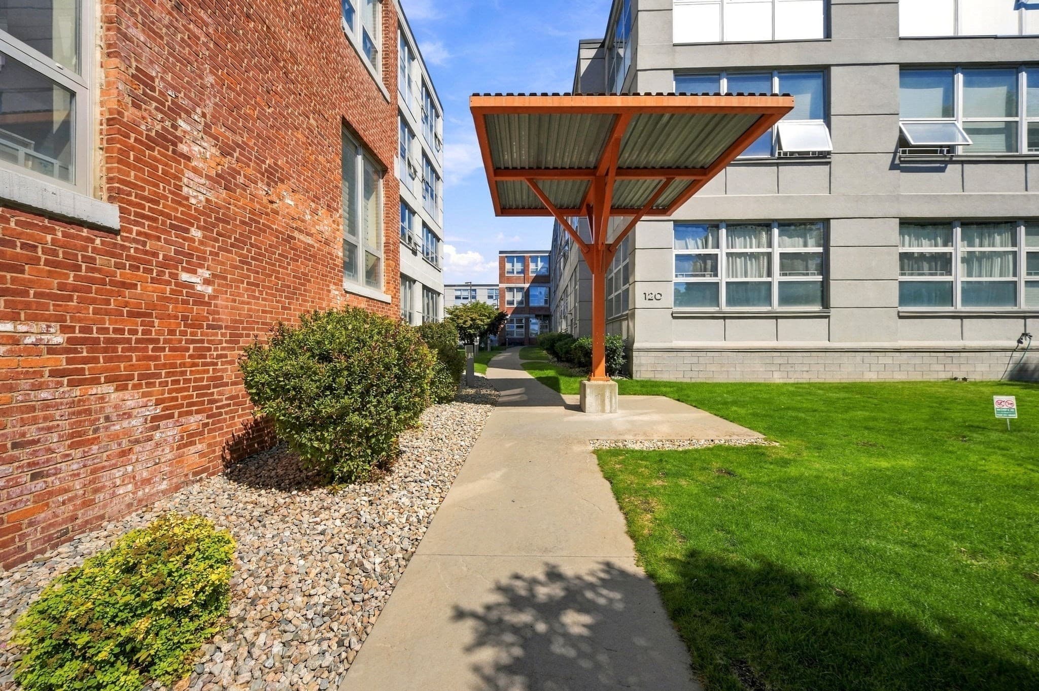 Condominium at 120 Holmes St # 318, Quincy MA 02171, Quincy, photo 27 of 28
