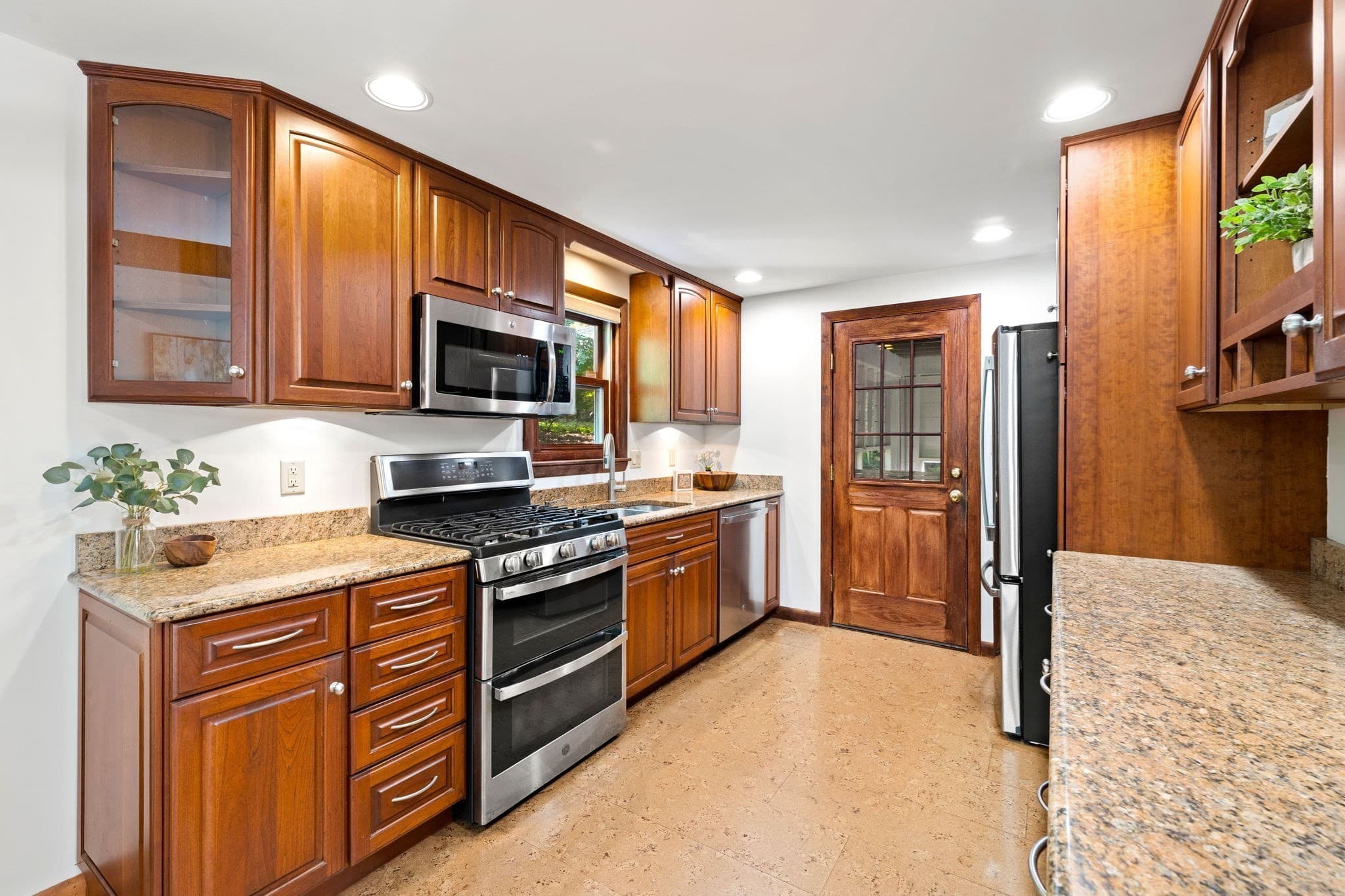Single Family Residence at 56 Skilton Ln, Burlington MA 01803, Burlington, photo 10 of 38