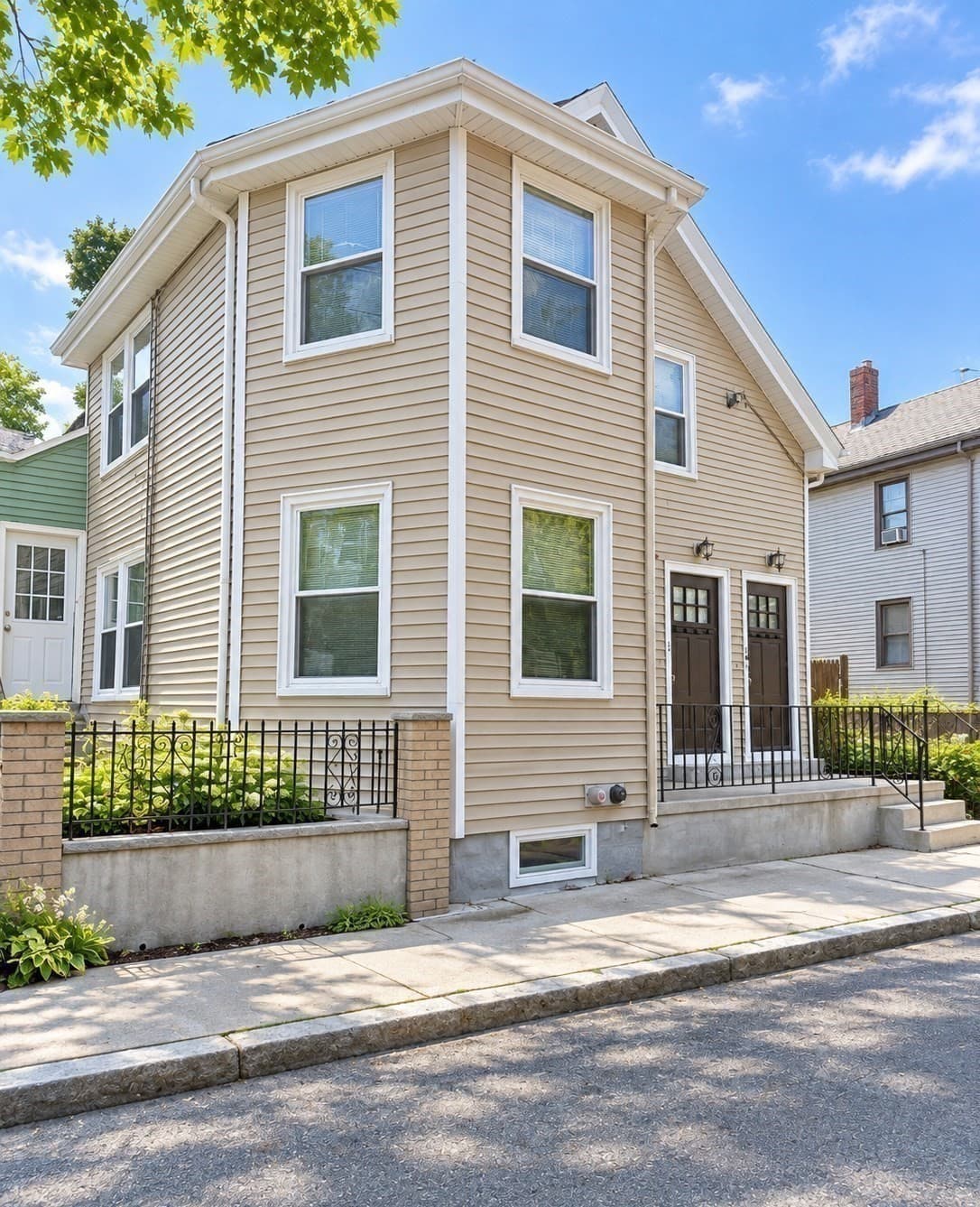 Condominium at 2 Auburn Ave # 2, Somerville MA 02145, Somerville, photo 14 of 20