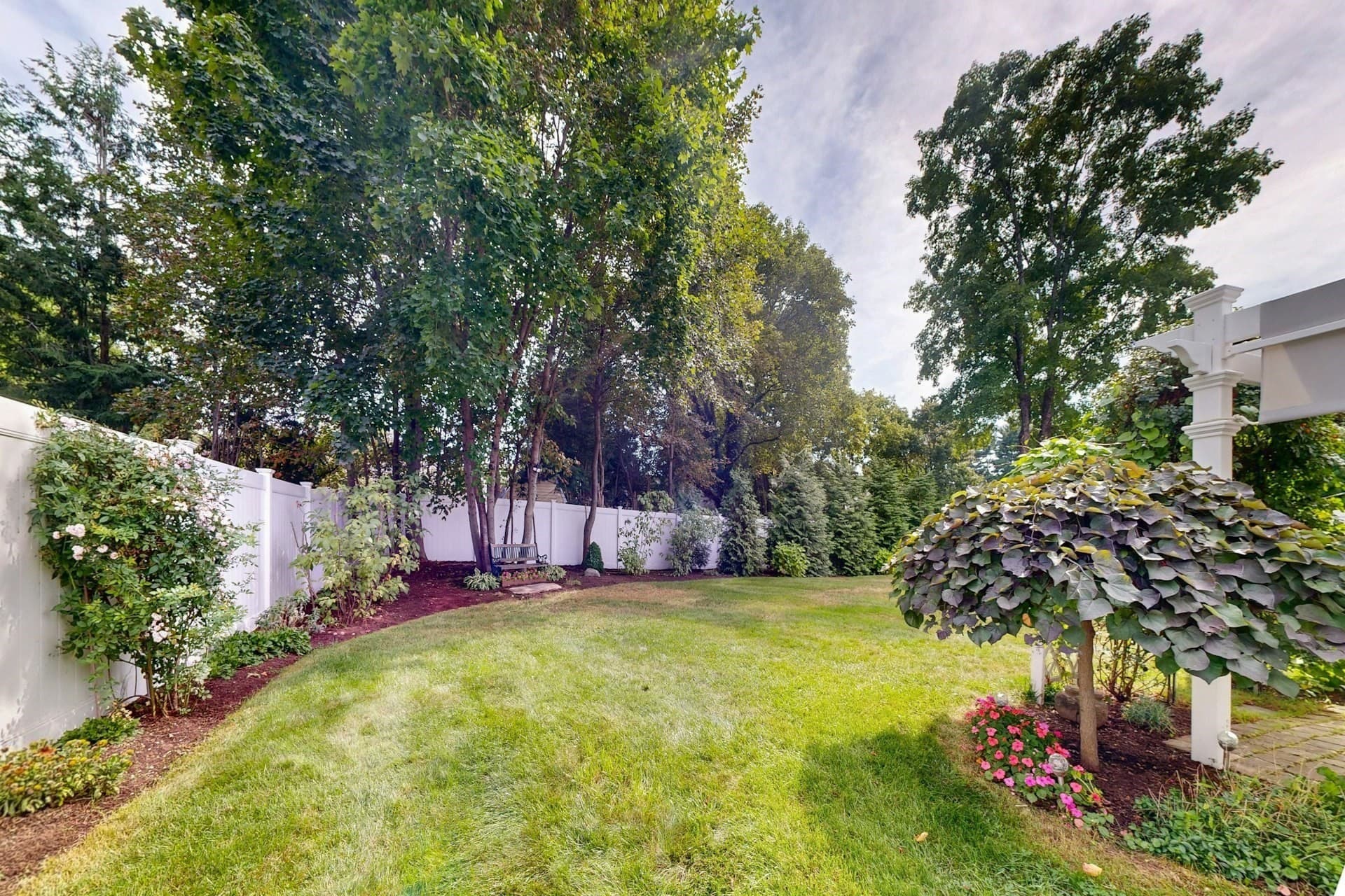 Single Family Residence at 3 Remsen Ave, Medfield MA 02052, Medfield, photo 33 of 34