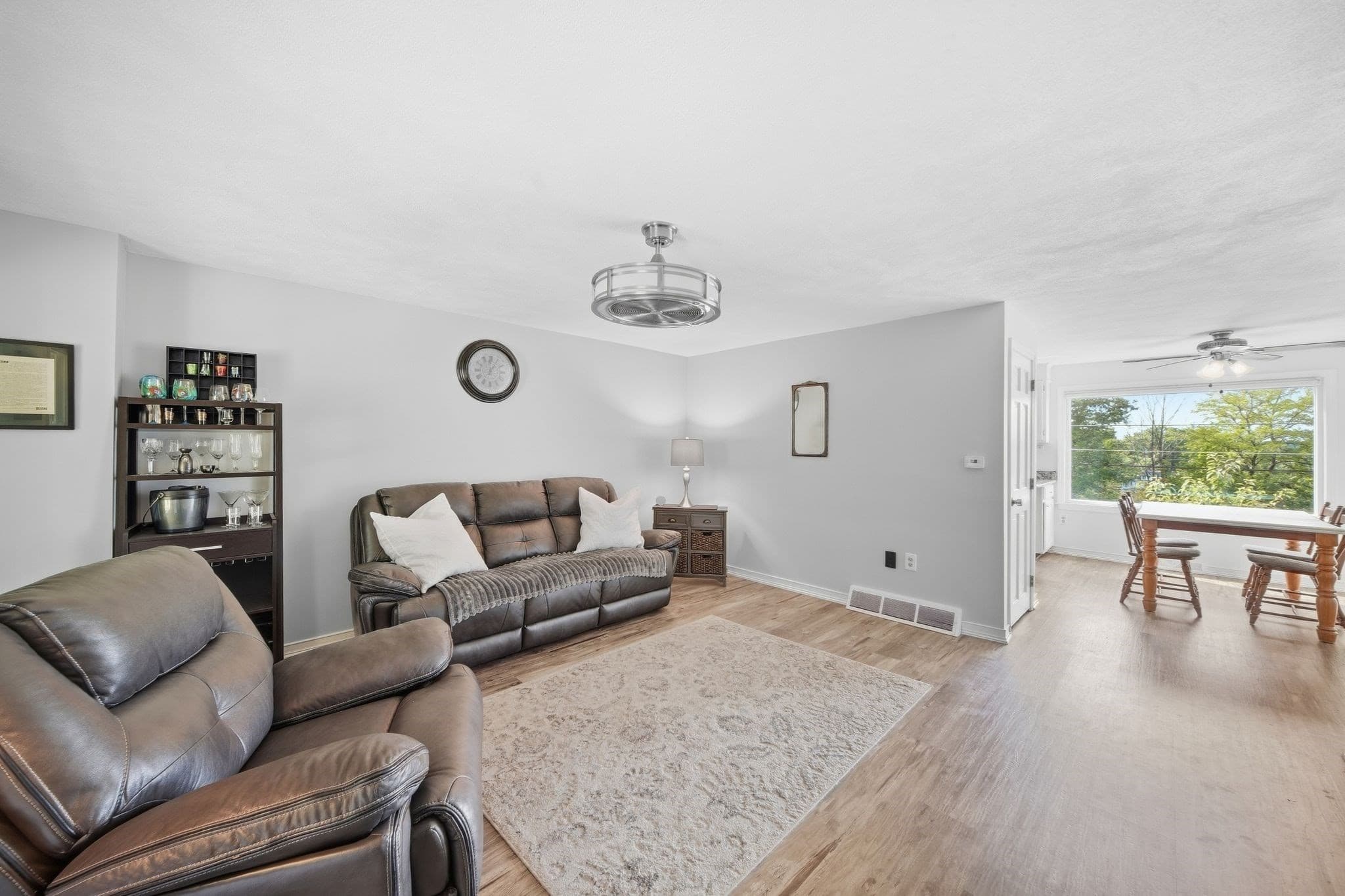 Condominium at 106 Park Ave W # D5, Lowell MA 01852, Lowell, photo 4 of 26