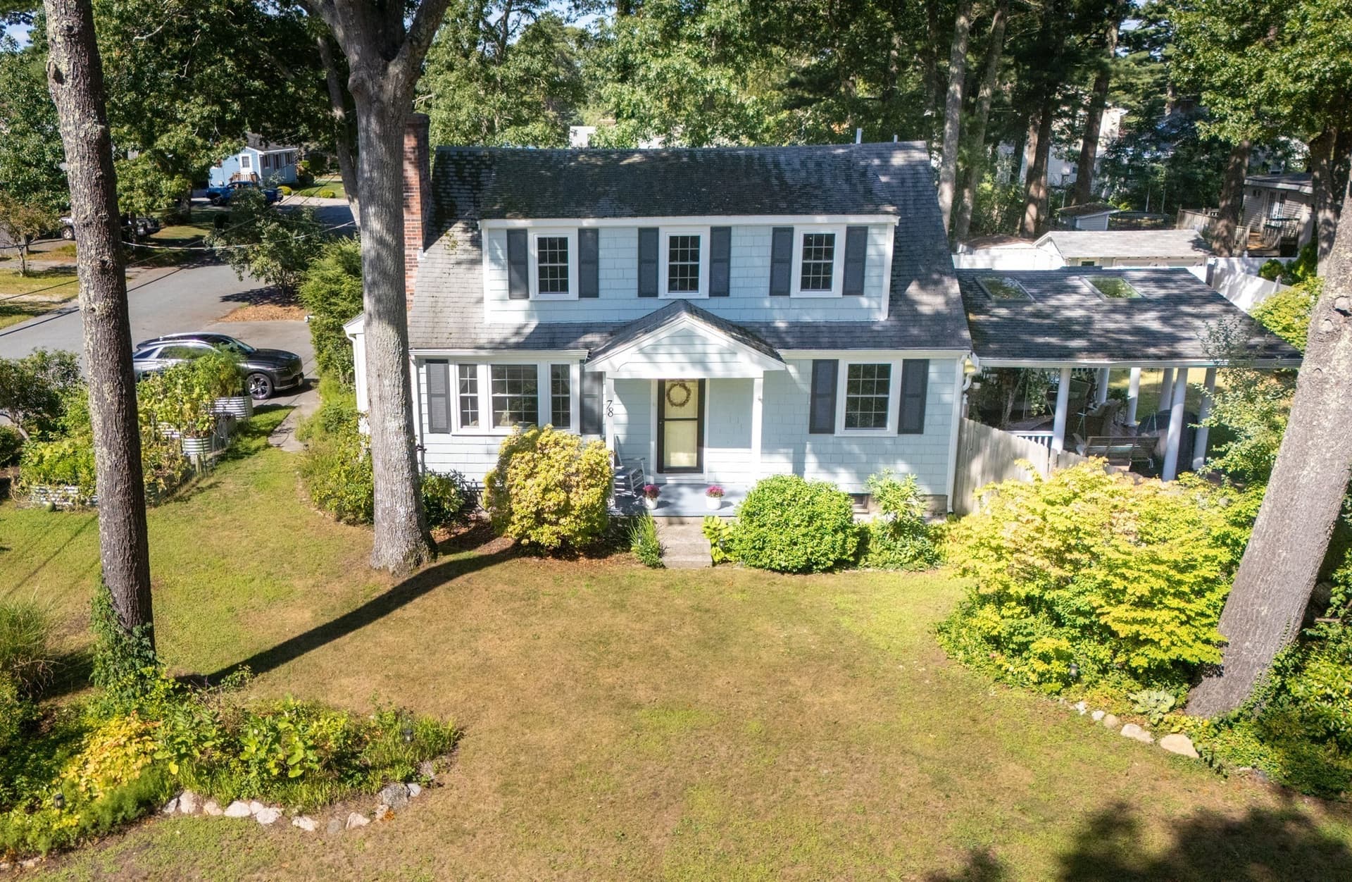 78 Hathaway St, Wareham MA 02571