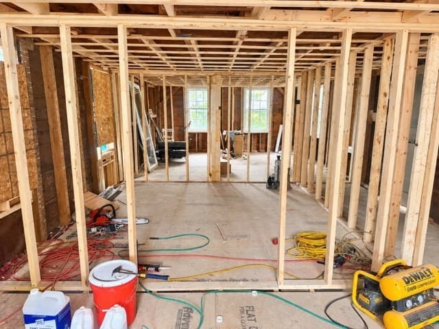 Single Family Residence at 47 Elm St, North Brookfield MA 01535, photo 8 of 16