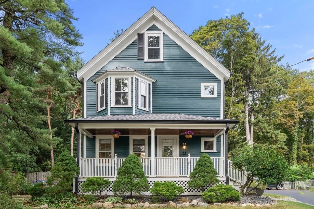 Single Family Residence at 28 River Road, Weston MA 02493, Weston, photo 2 of 23