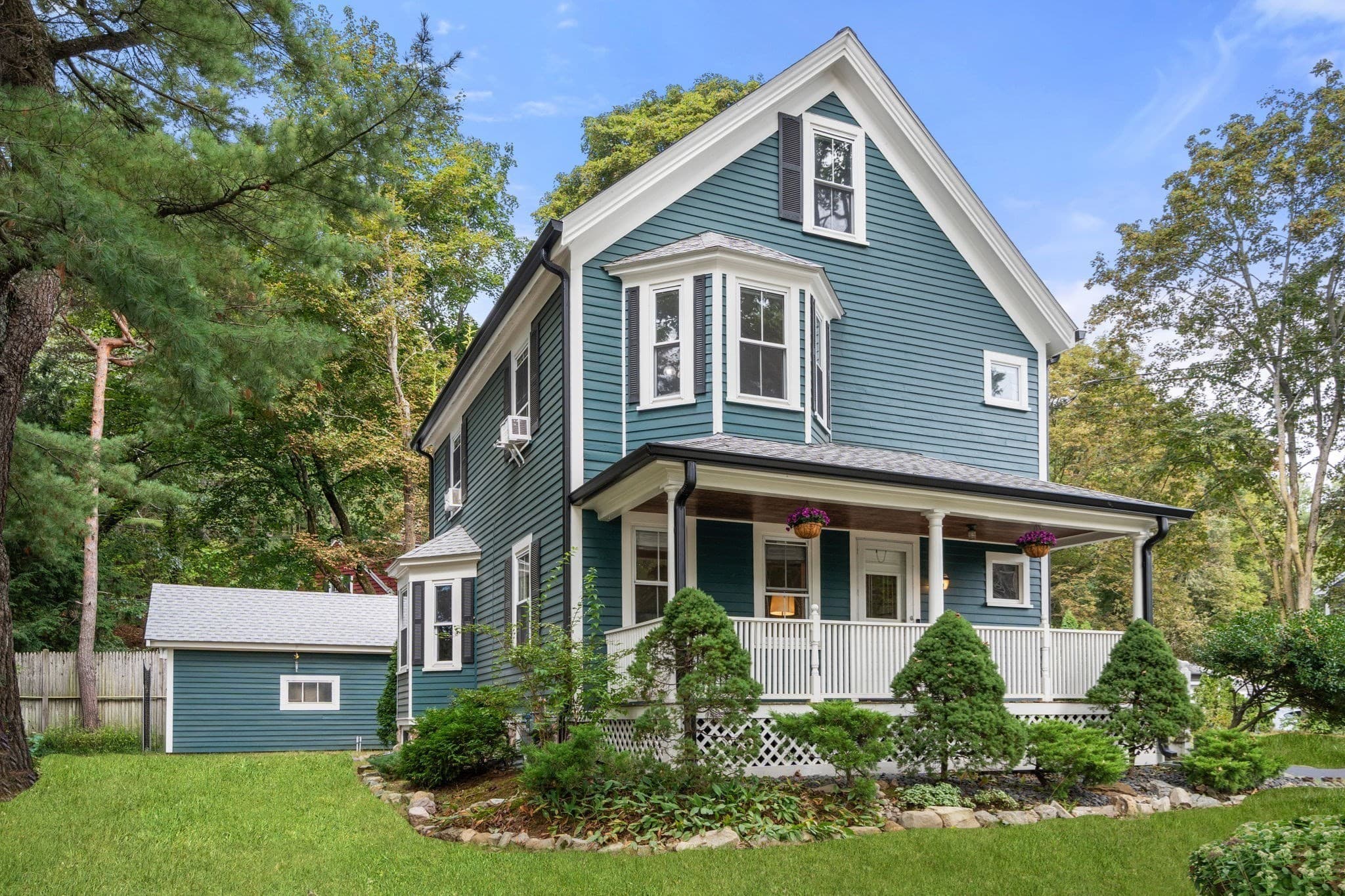 28 River Road, Weston MA 02493