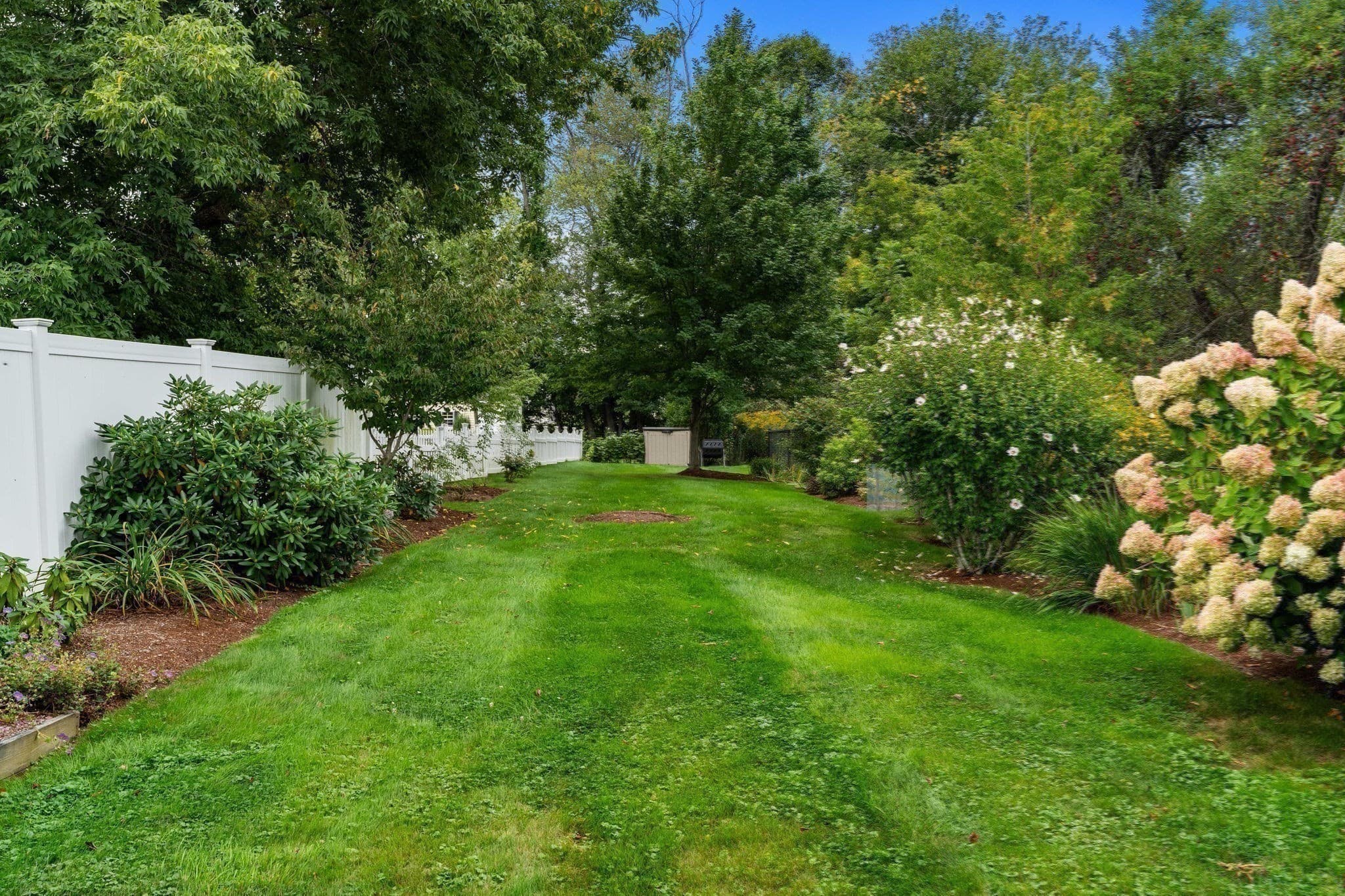 Condominium at 496 Hilldale Ave # 496, Haverhill MA 01832, Haverhill, photo 23 of 30